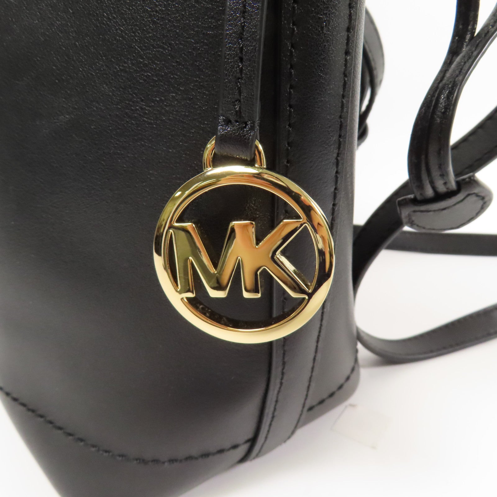 Michael Kors GHW Shoulder Bag Calfskin Leather Black