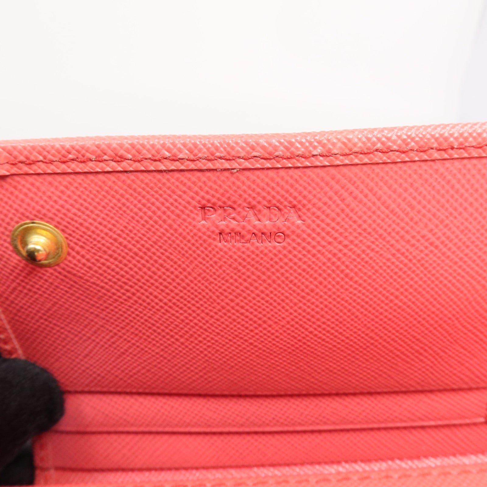 PRADA 【激減優惠】Saffiano皮革Long Wallet金扣長錢包
