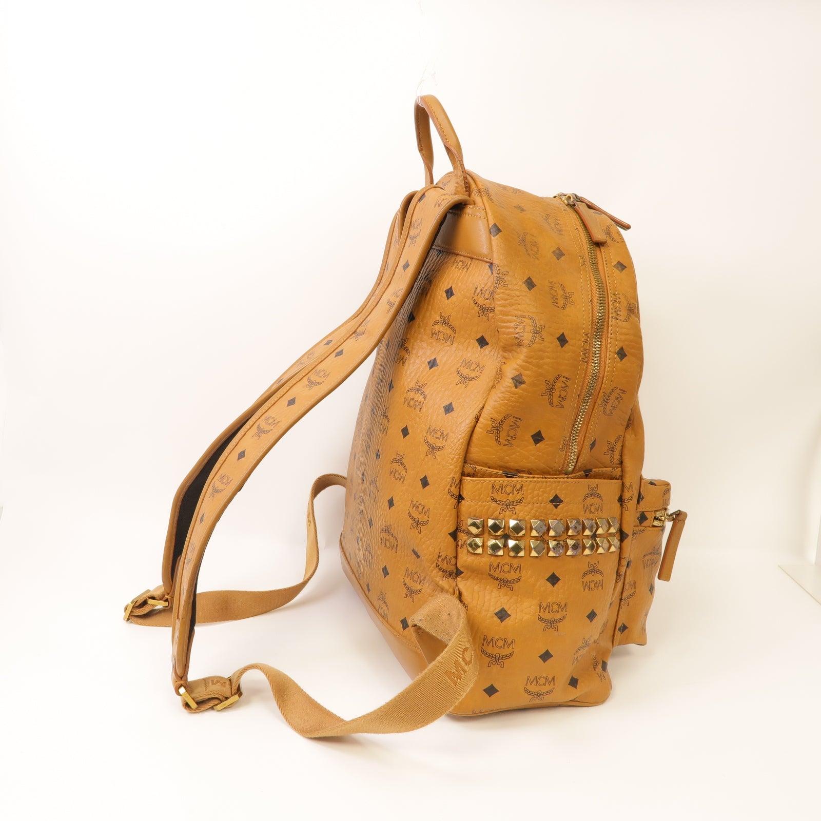 MCM 【激減優惠】皮革Stark Side Studs Backpack金扣背包啡色