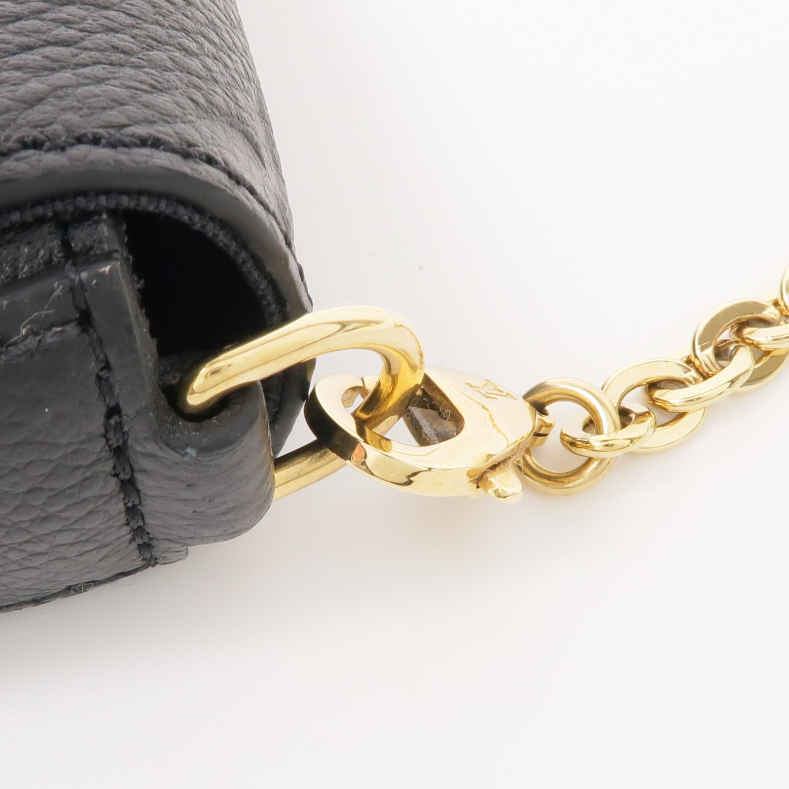 LOUIS VUITTON Monogram Empreinte Felicie Pochette金扣鏈帶肩背袋