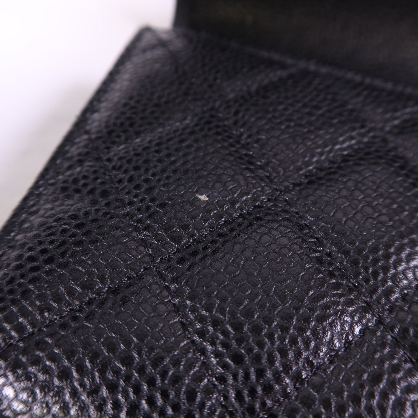 CHANEL 牛皮皮革Long Bifold Wallet銀扣長錢包