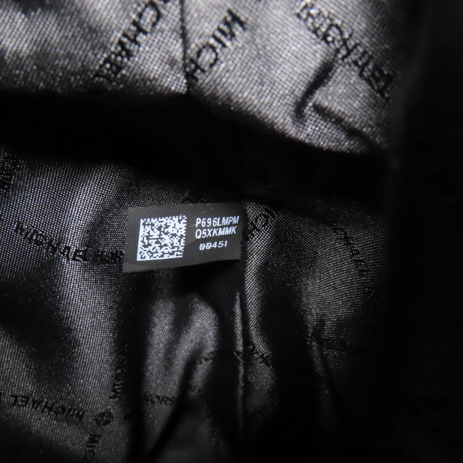 Michael Kors 牛皮皮革Shoulder Bag金扣肩背袋