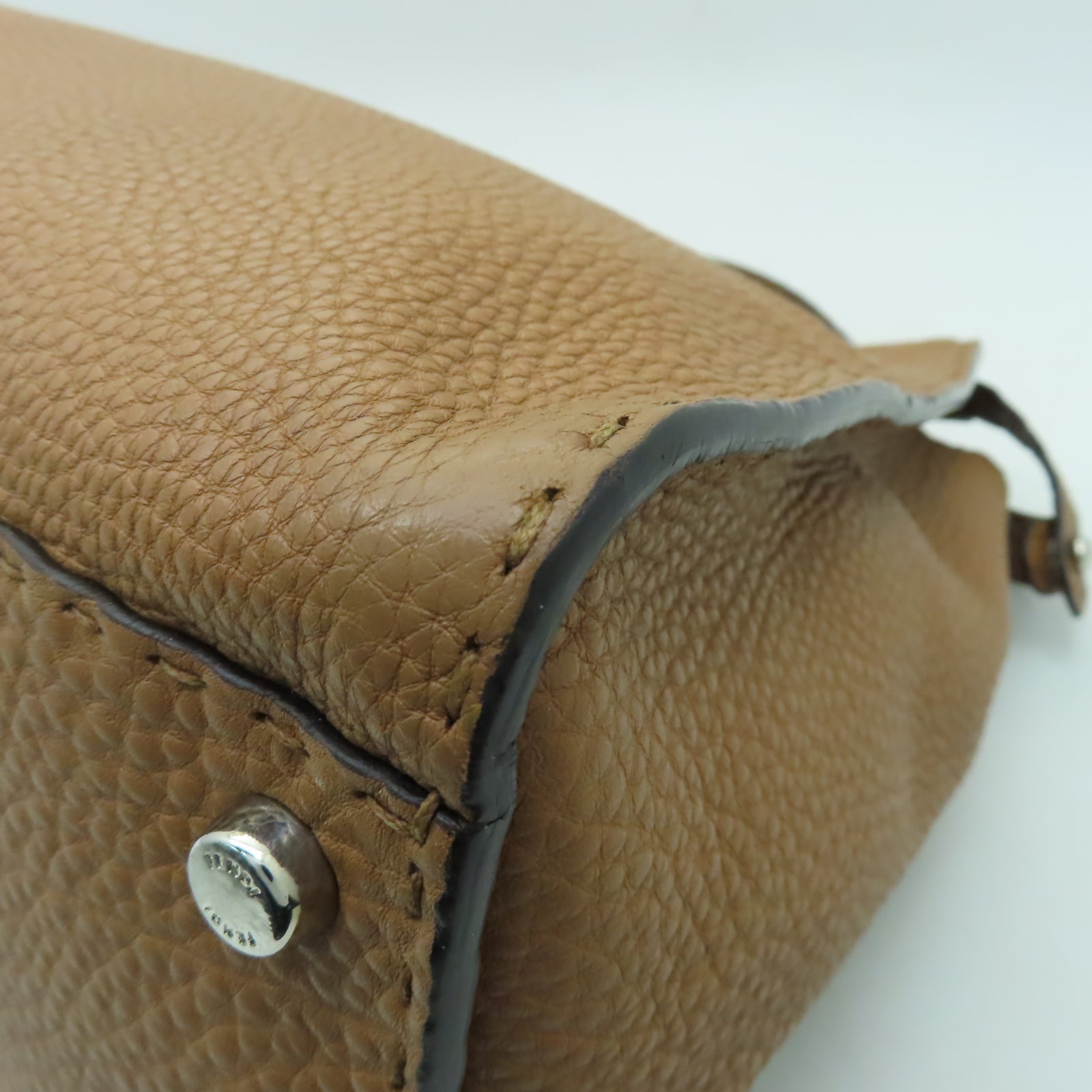FENDI 【均一特價】牛皮皮革Peekaboo銀扣手挽肩背兩用袋啡色