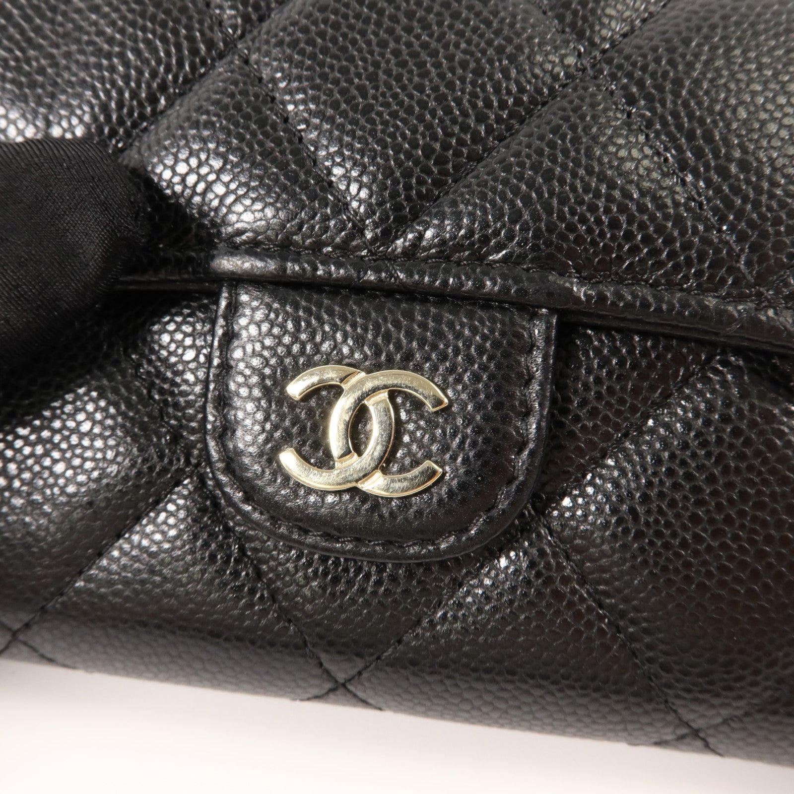 CHANEL 牛皮皮革Classic Medium Flap Wallet錢包