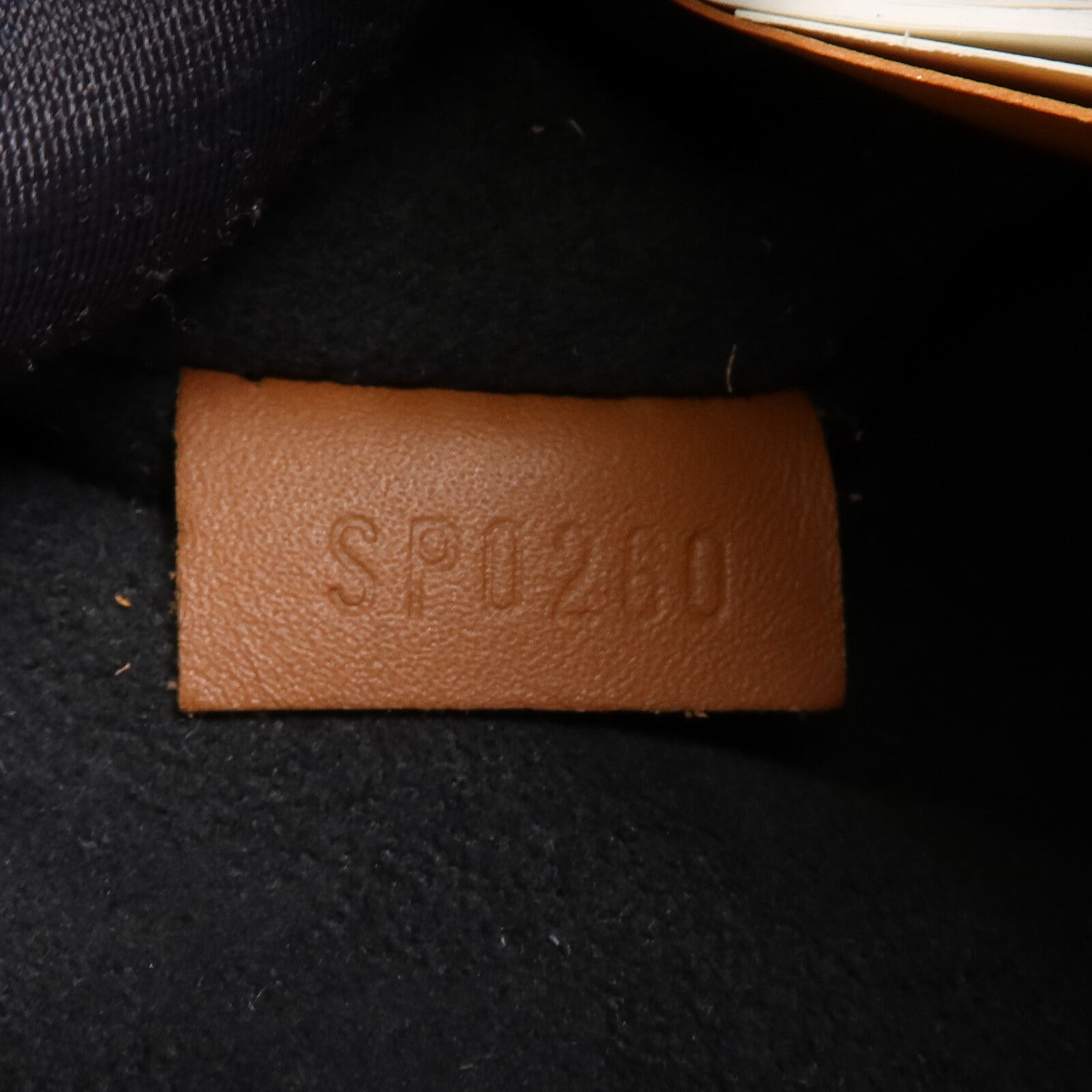 LOUIS VUITTON Monogram Reverse Dauphine Backpack背包