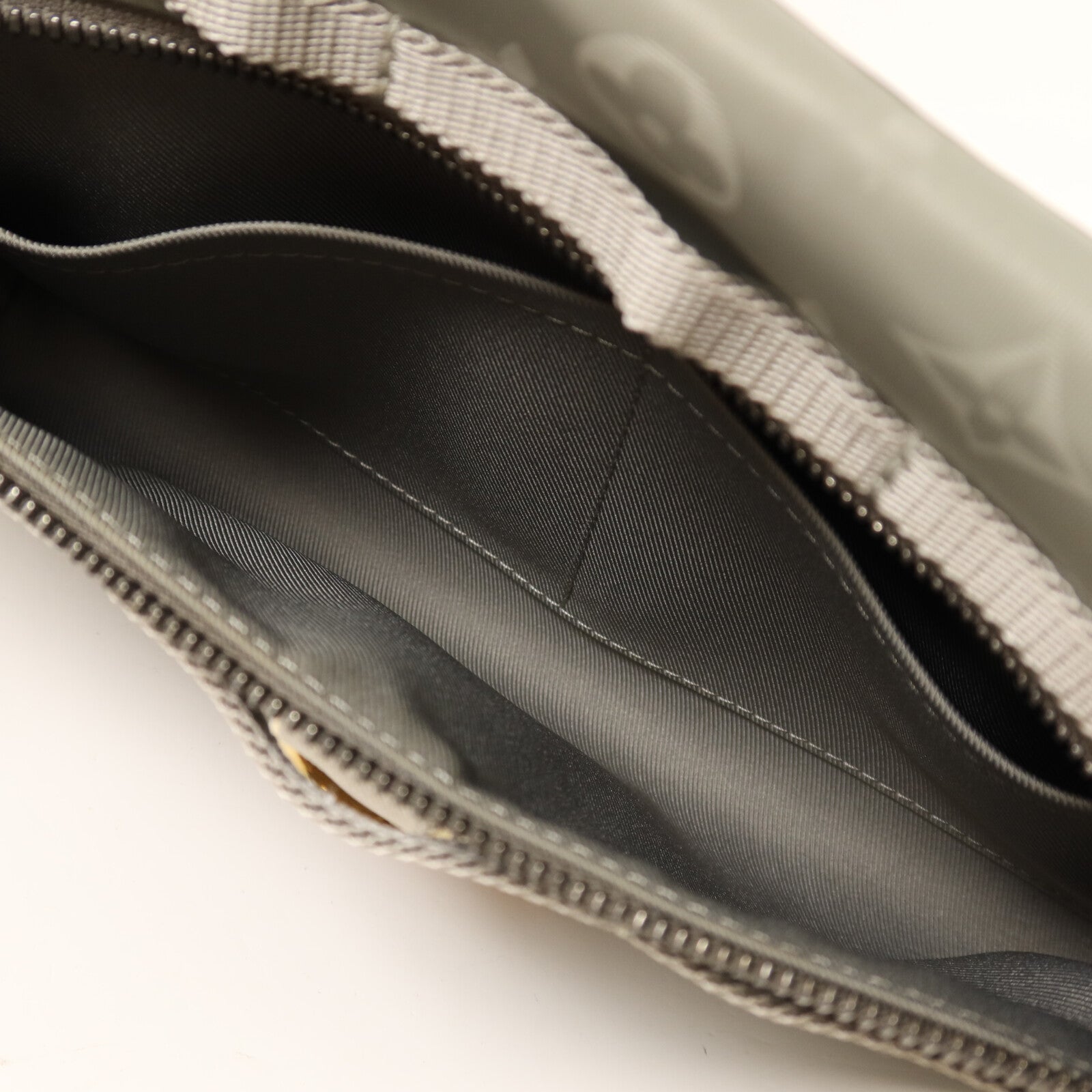 LOUIS VUITTON Monogram Titanium Messenger PM金扣肩背袋