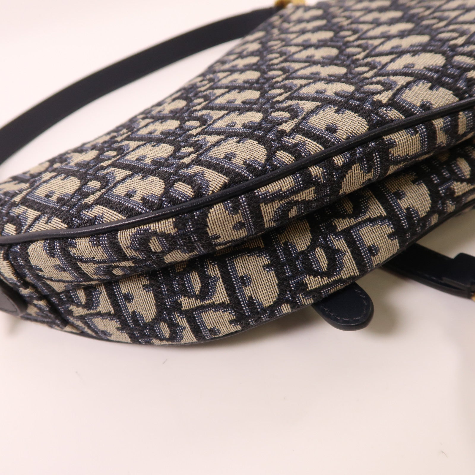 Dior 帆布Saddle金扣肩背袋