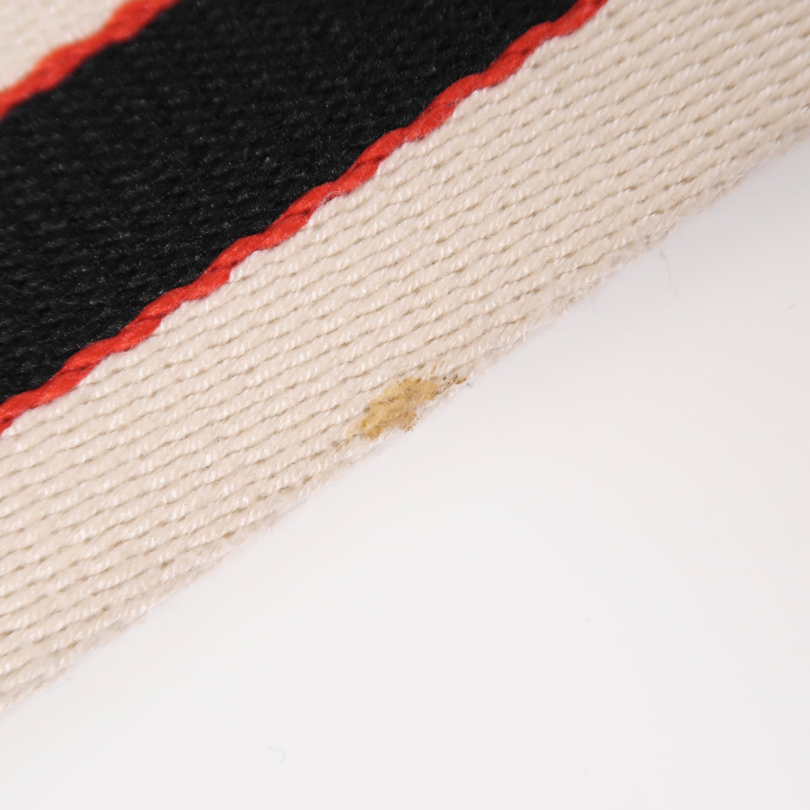 GUCCI GG GHW Totem Butterfly Shoulder Bag Calfskin Leather Beige