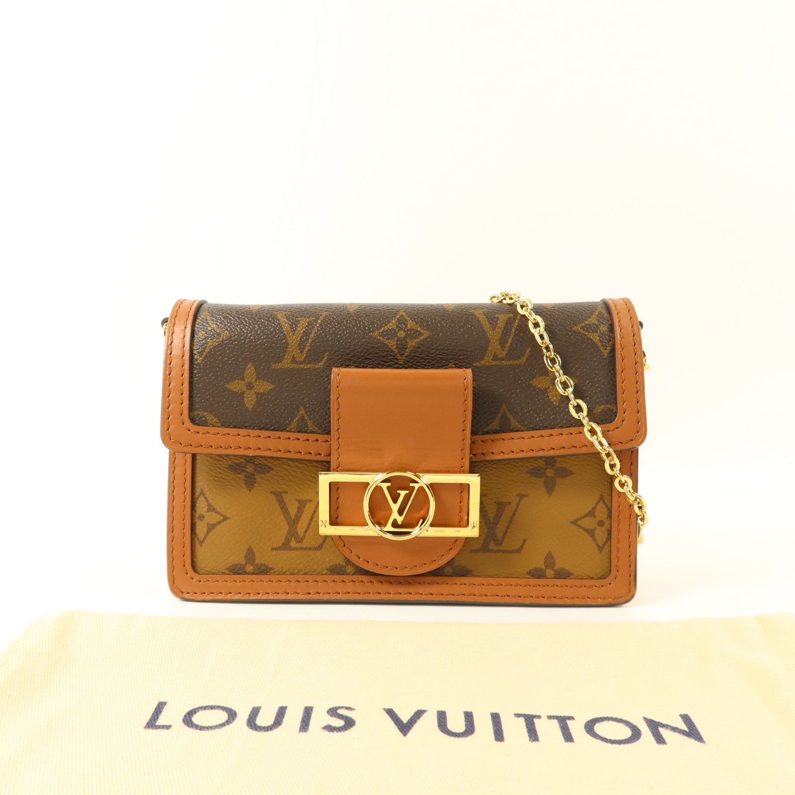 LOUIS VUITTON Monogram Reverse Dauphine Chain Wallet金扣鏈帶肩背袋