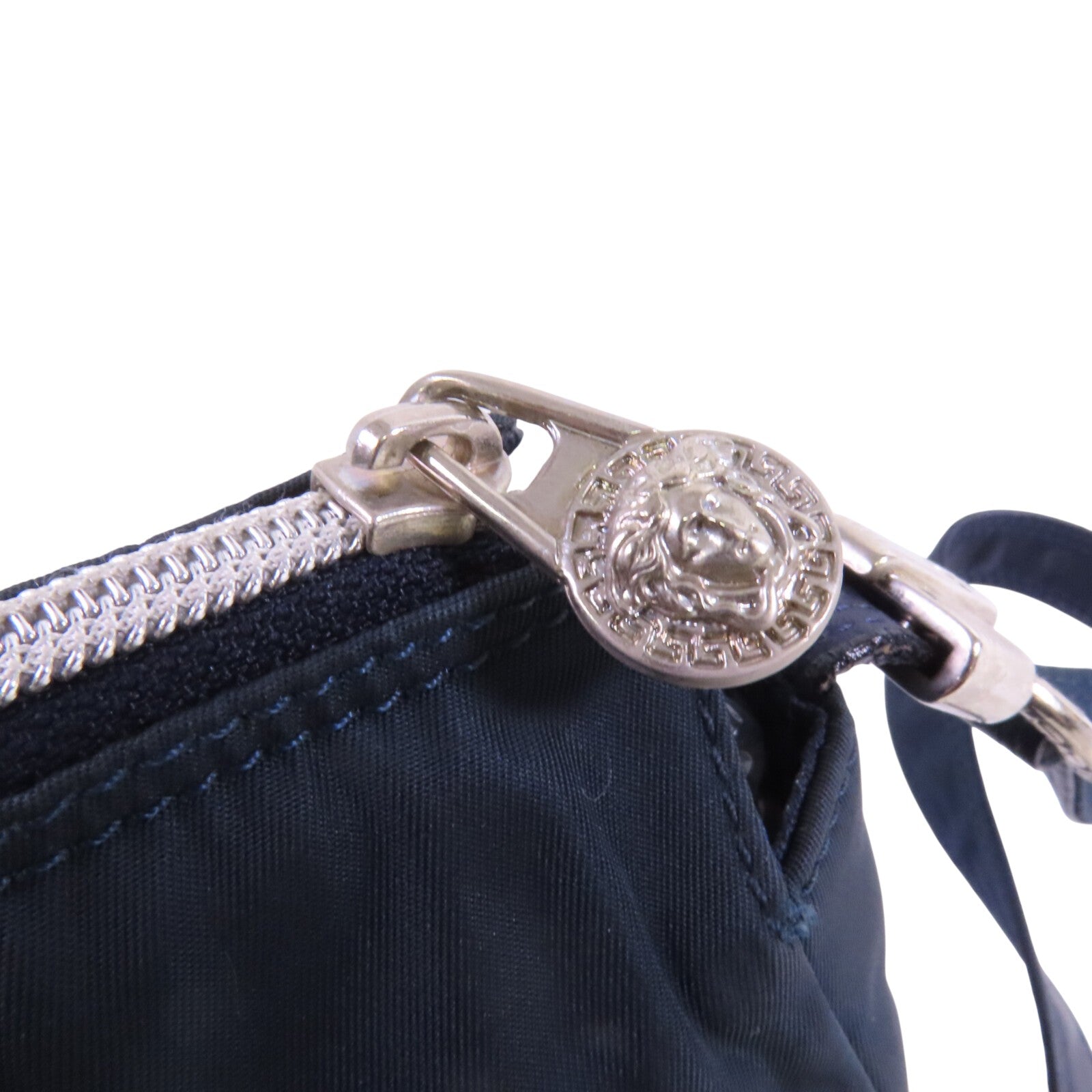 VERSACE 尼龍Shoulder Bag銀扣肩背袋