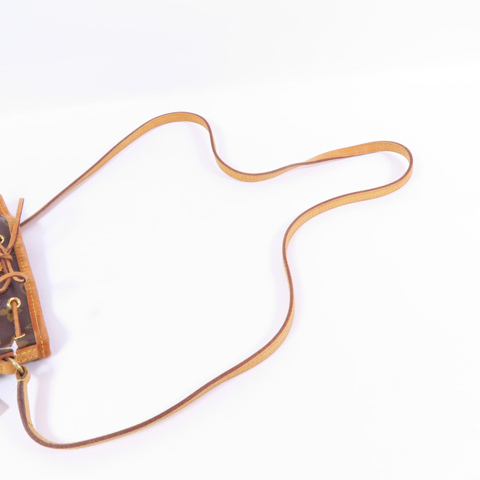 LOUIS VUITTON Monogram Nano Noe金扣肩背袋