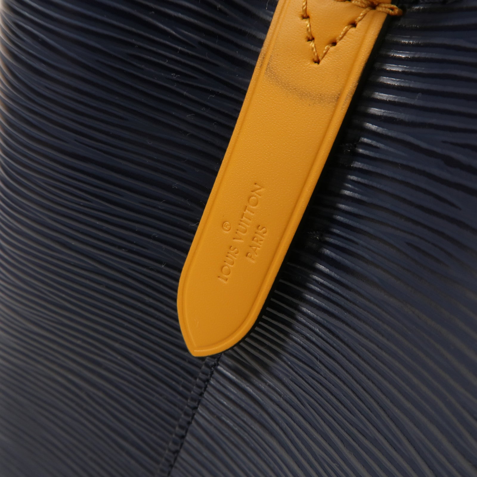LOUIS VUITTON Epi Neo Noe BB銀扣手挽肩背兩用袋
