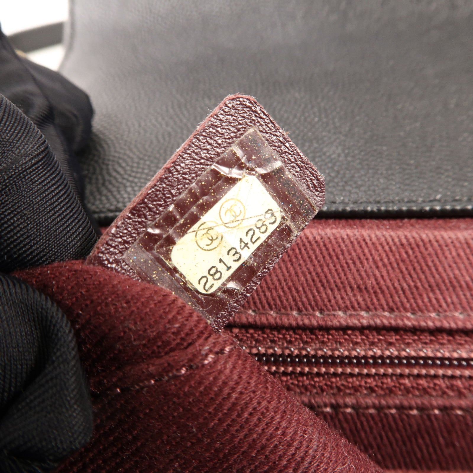 CHANEL 牛皮皮革Business Affinity Bag金扣手挽肩背兩用袋