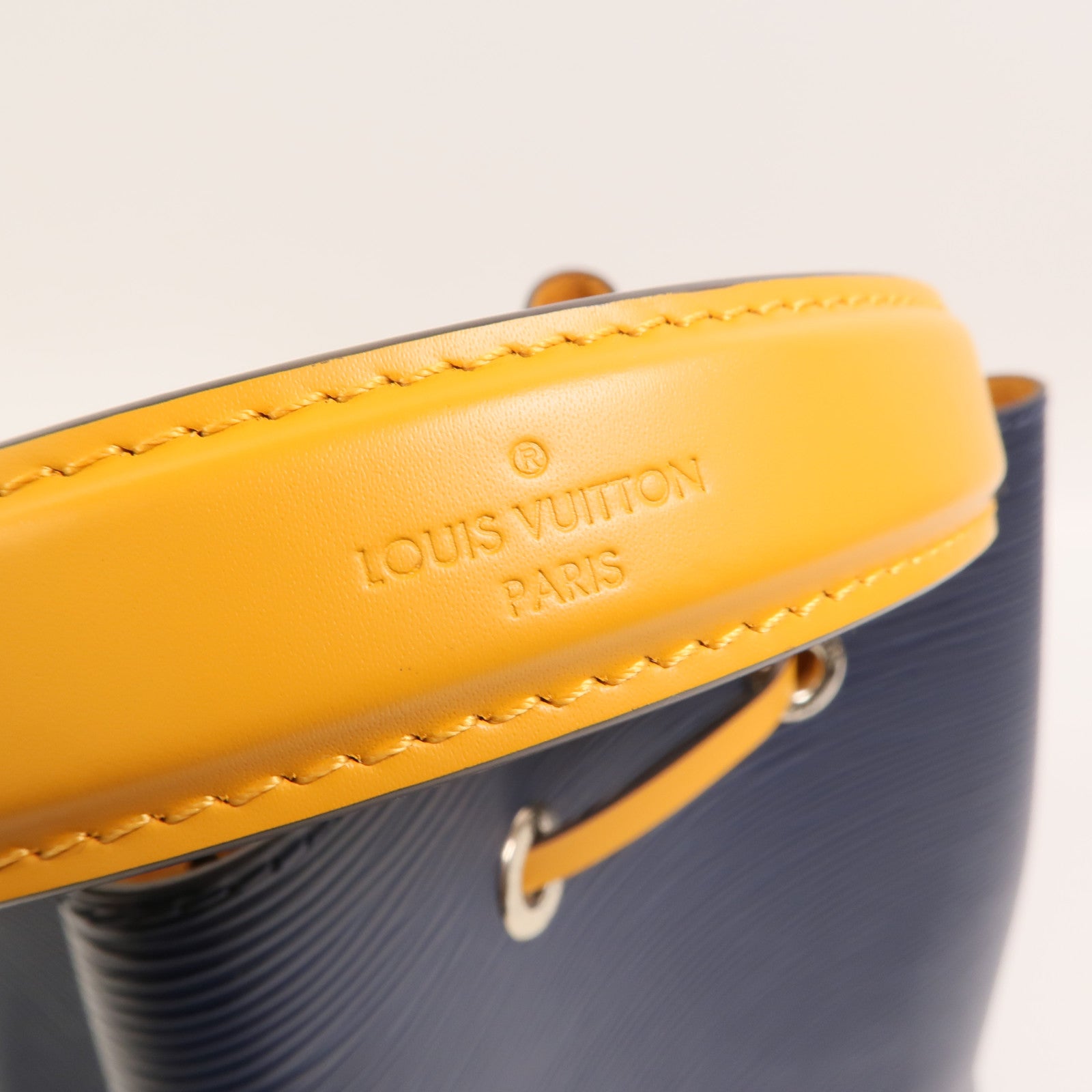 LOUIS VUITTON Epi Neo Noe BB銀扣手挽肩背兩用袋