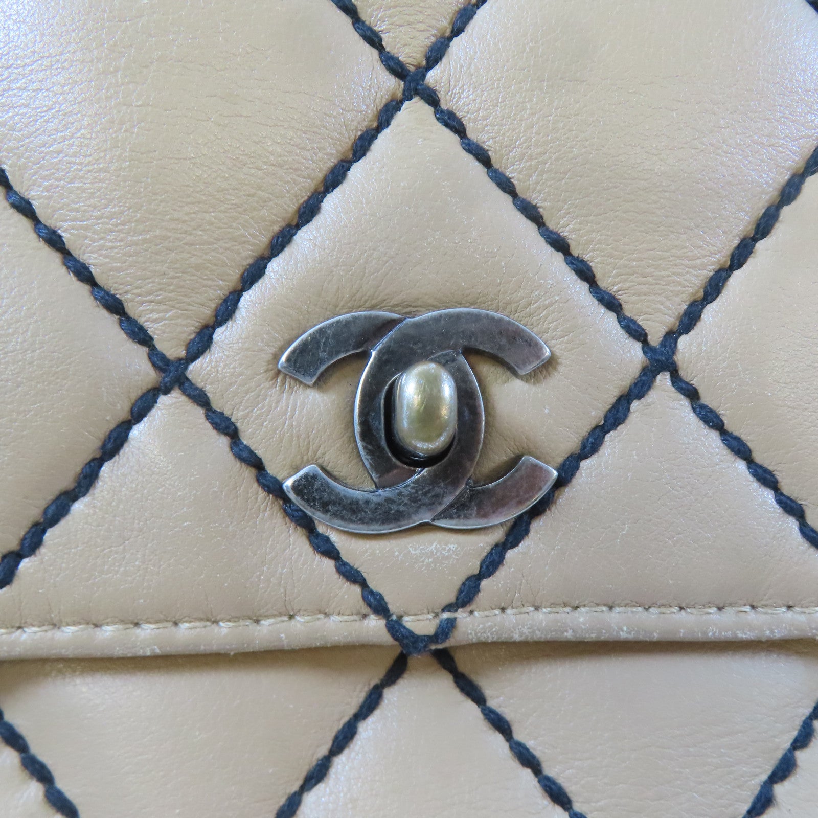 CHANEL 菱格牛皮皮革Chain Shoulder金扣鏈帶肩背袋啡色