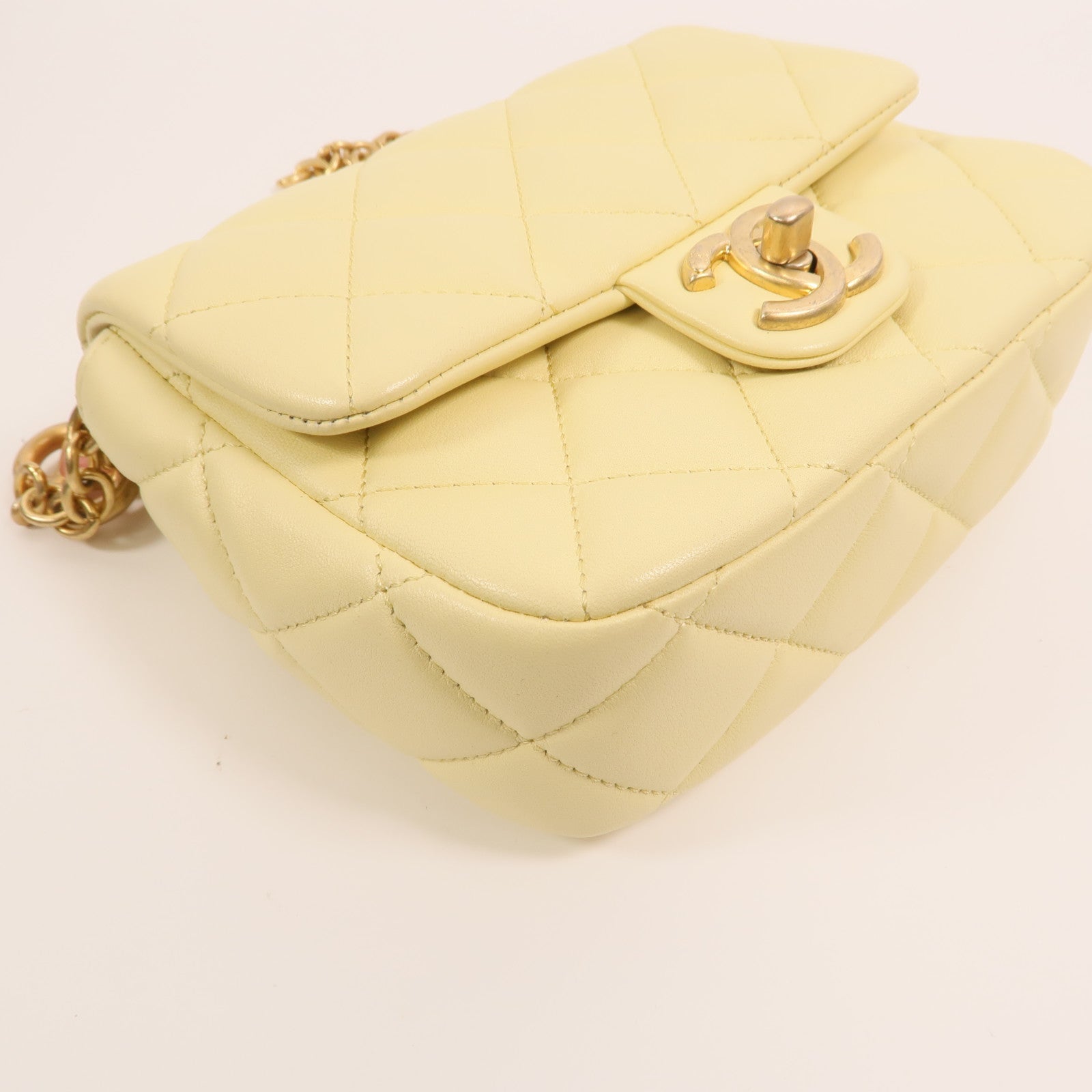 CHANEL 羊皮皮革Mini Flap Bag金扣鏈帶肩背袋