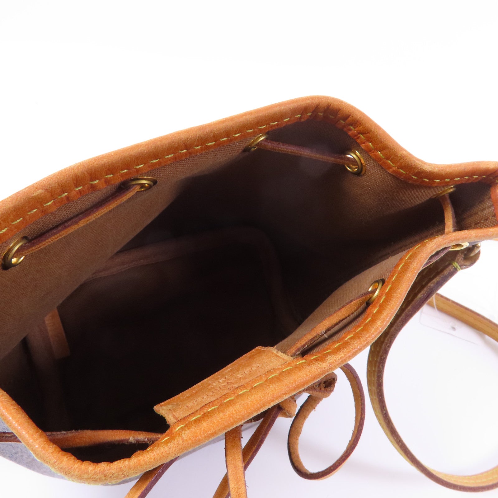 LOUIS VUITTON Monogram Nano Noe金扣肩背袋