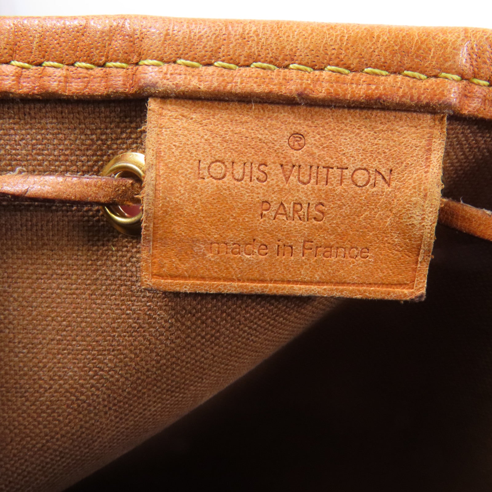 LOUIS VUITTON Monogram Nano Noe金扣肩背袋