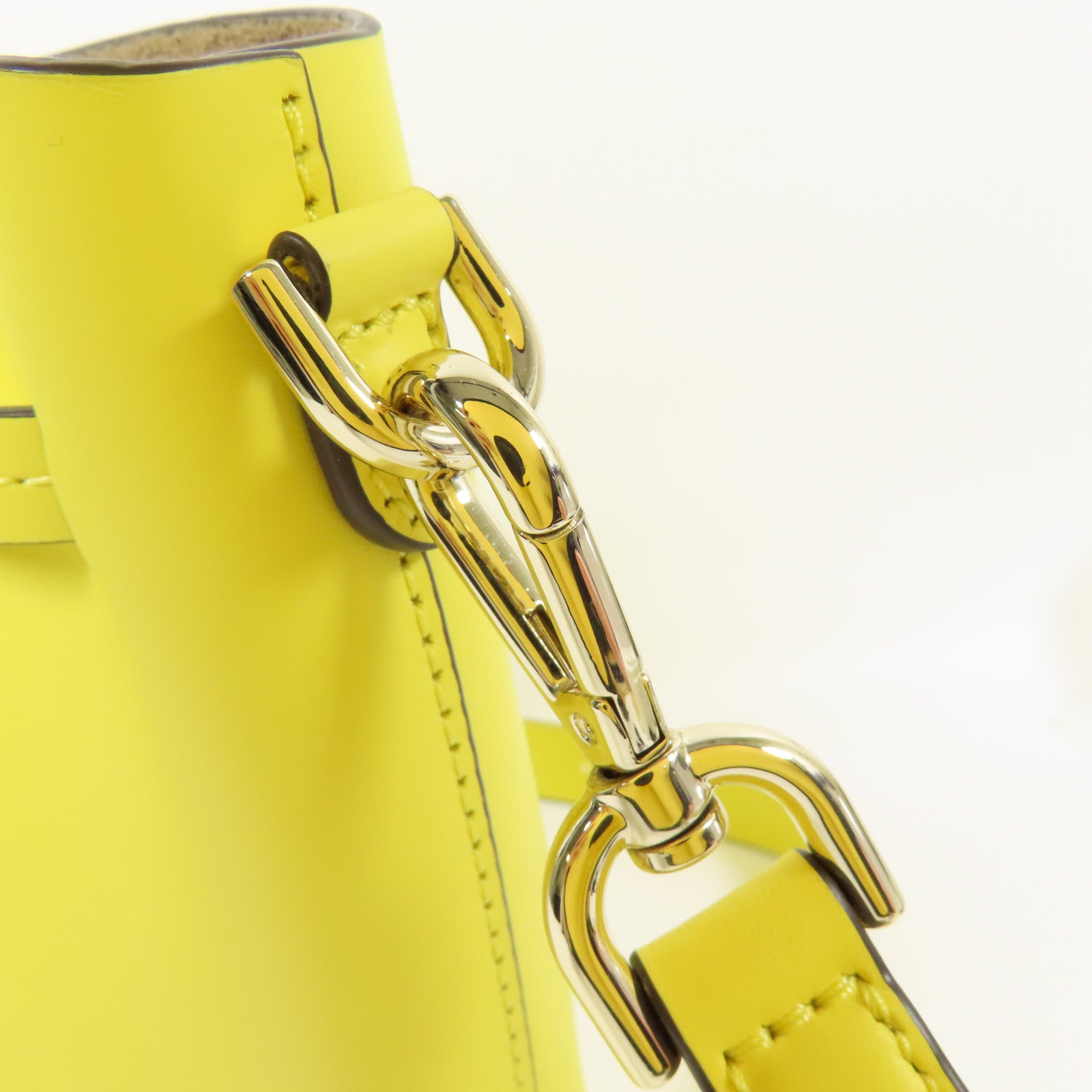 Michael Kors 牛皮皮革Shoulder Bag銀扣手挽肩背兩用袋