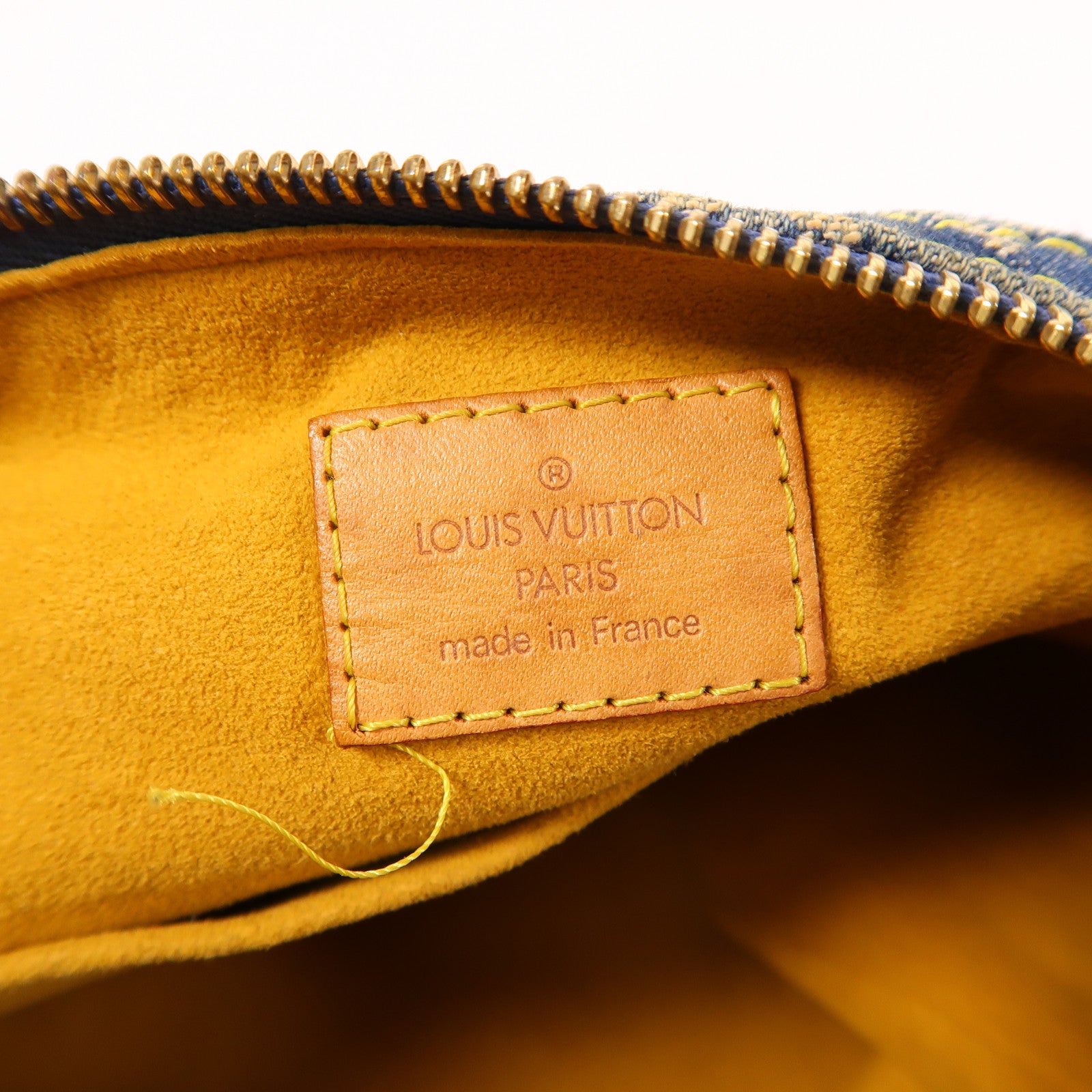 LOUIS VUITTON Monogram Denim Buggy GM金扣肩背袋