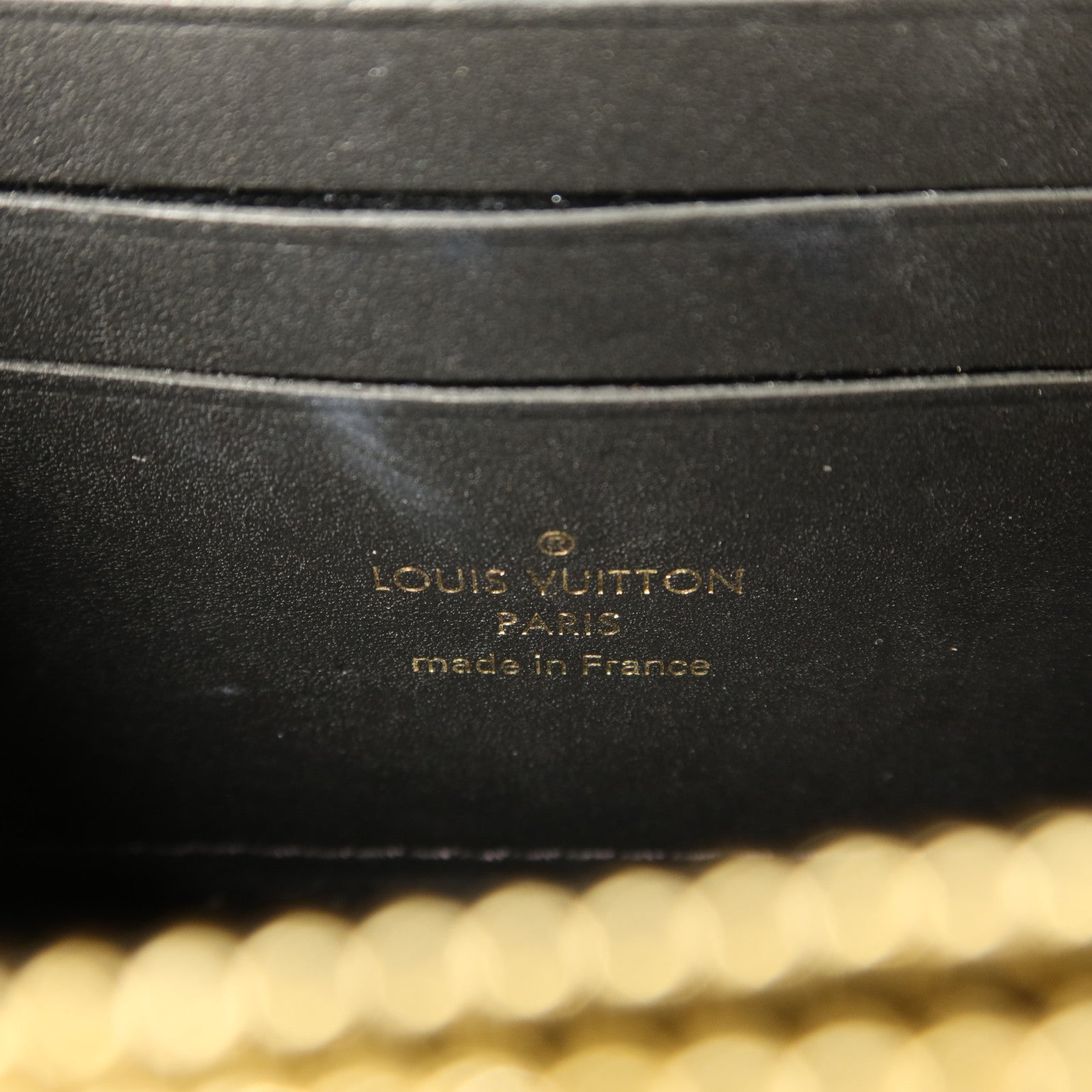 LOUIS VUITTON Monogram Reverse Dauphine Chain Wallet金扣鏈帶肩背袋