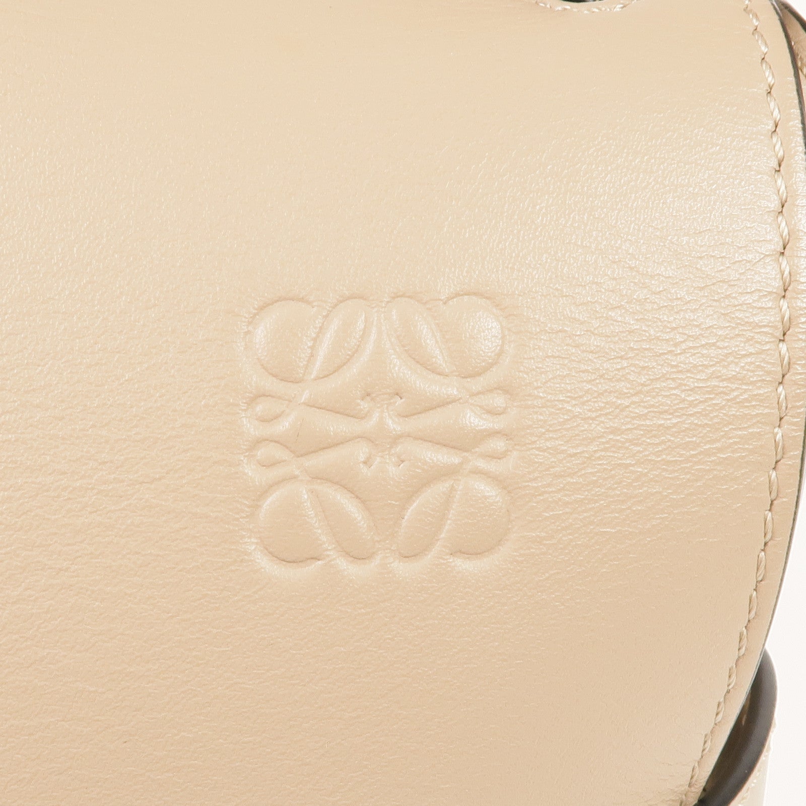 LOEWE 牛皮皮革Gate Small金扣肩背袋
