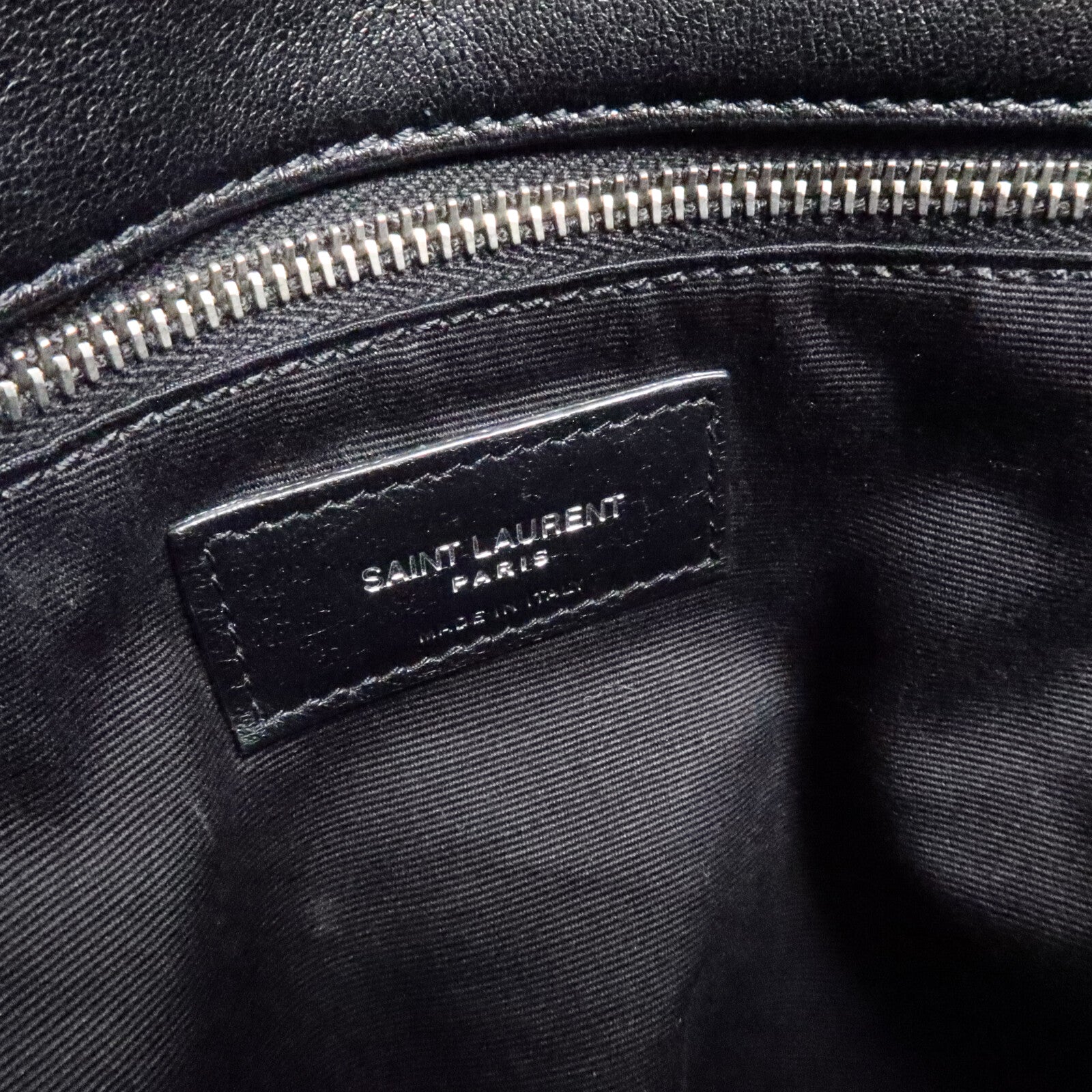 SAINT LAURENT 羊皮皮革Puffer Medium鏈帶肩背袋