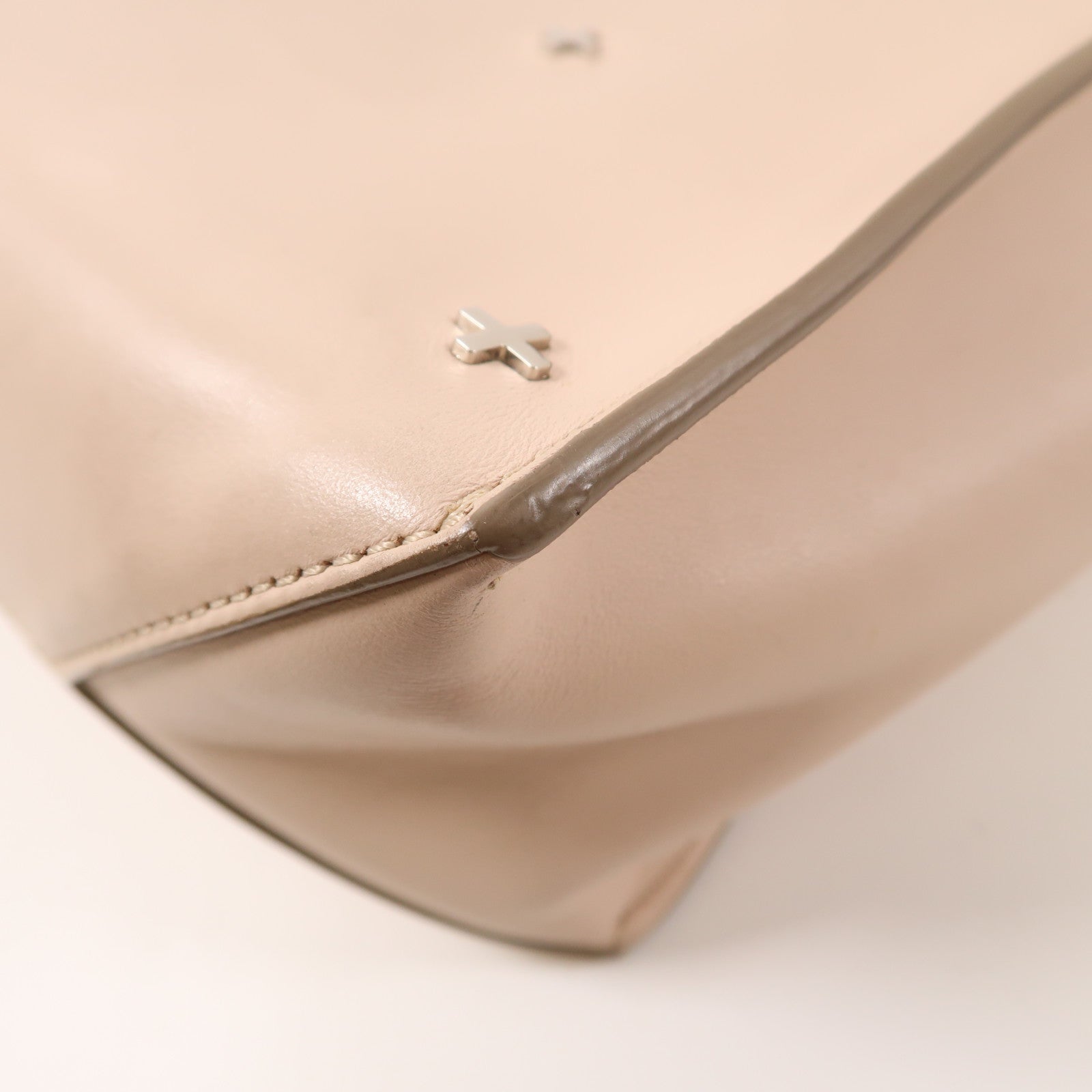 GIVENCHY 牛皮皮革2 Way Bag銀扣手挽肩背兩用袋米色