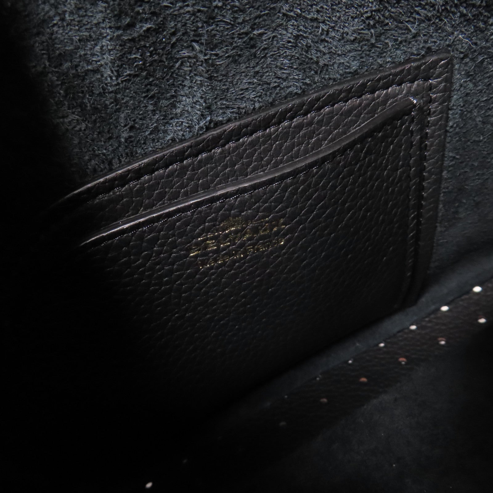 Delvaux 牛皮皮革Taurillon Soft Delvaux Pin Swing金扣手挽肩背兩用袋黑色