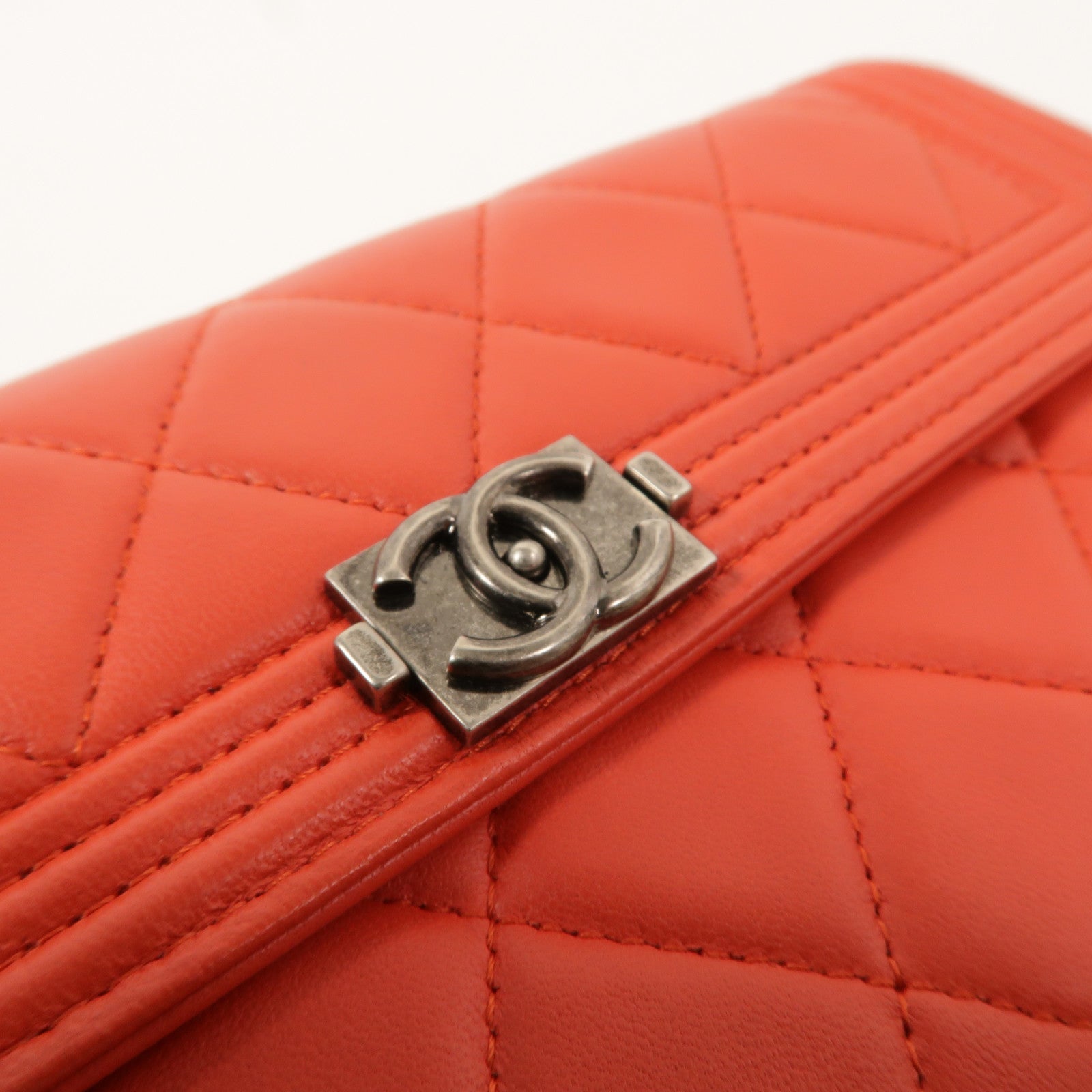 CHANEL 羊皮皮革Boy Long Wallet長錢包