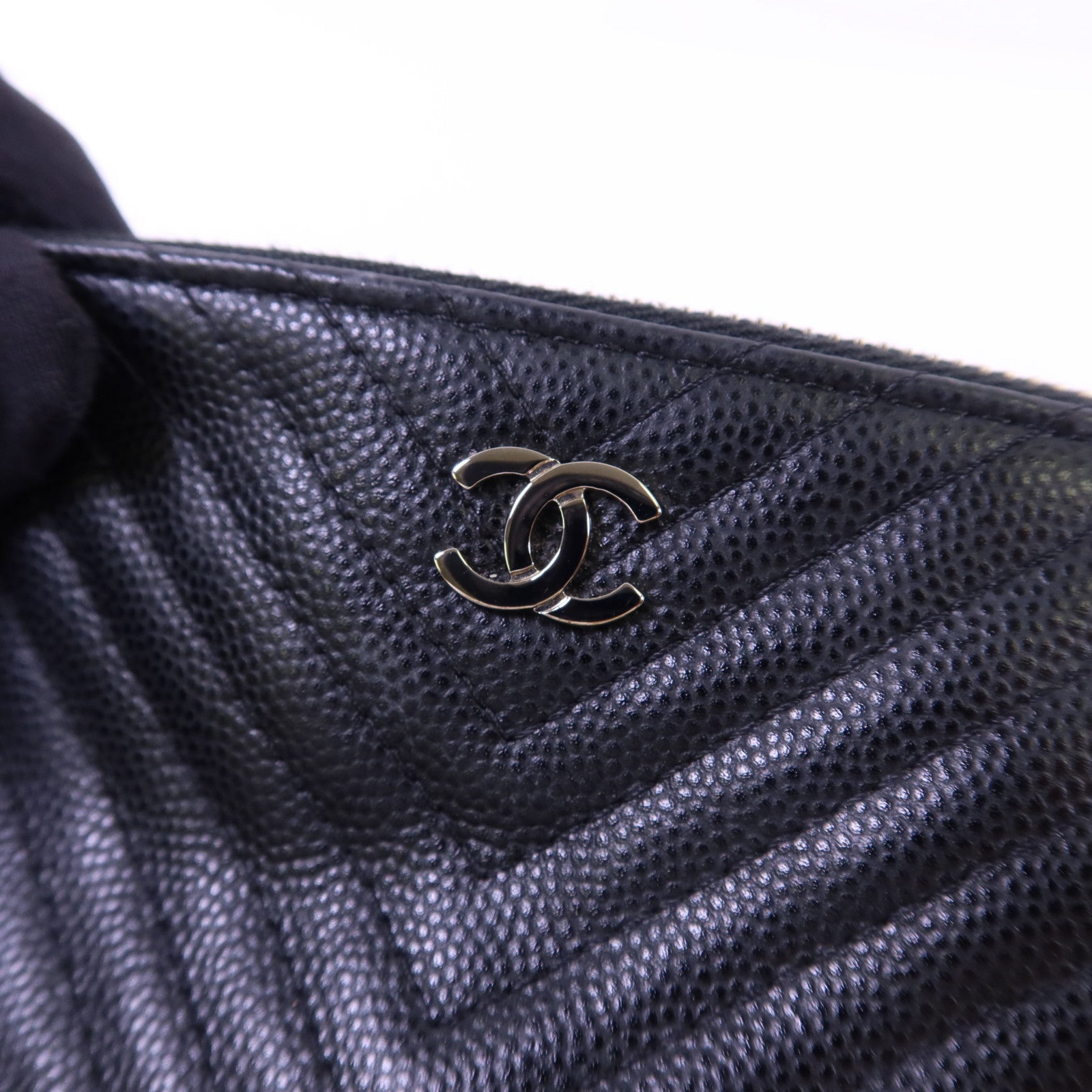 CHANEL 牛皮皮革Pouch銀扣小袋