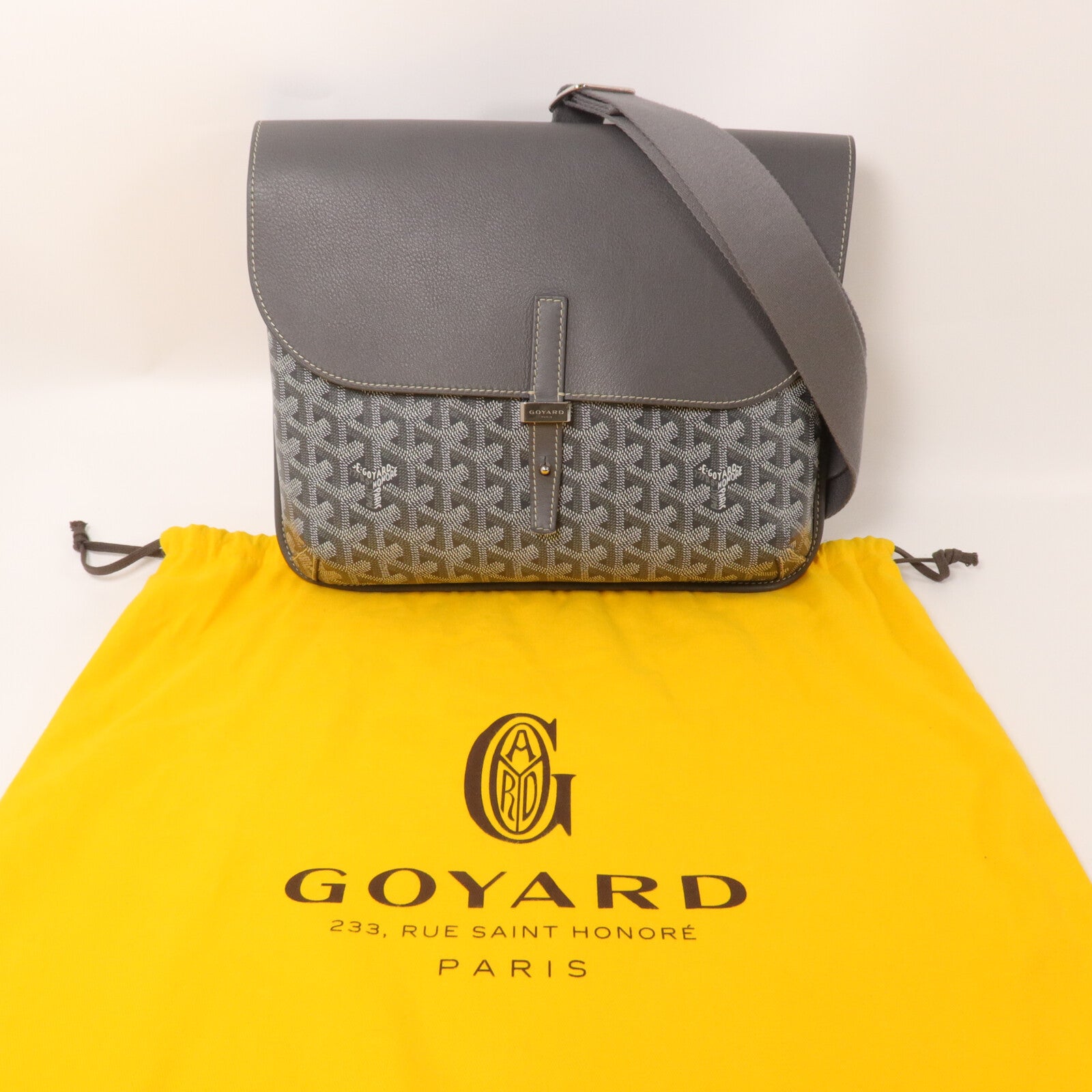 GOYARD 塗層帆布Coursier Messenger肩背袋