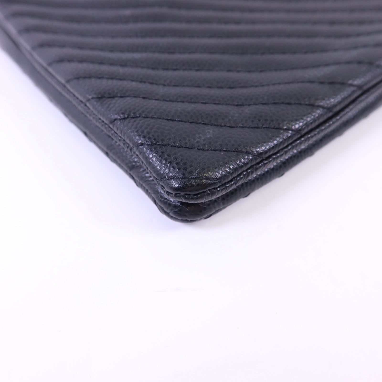 CHANEL 牛皮皮革Pouch銀扣小袋