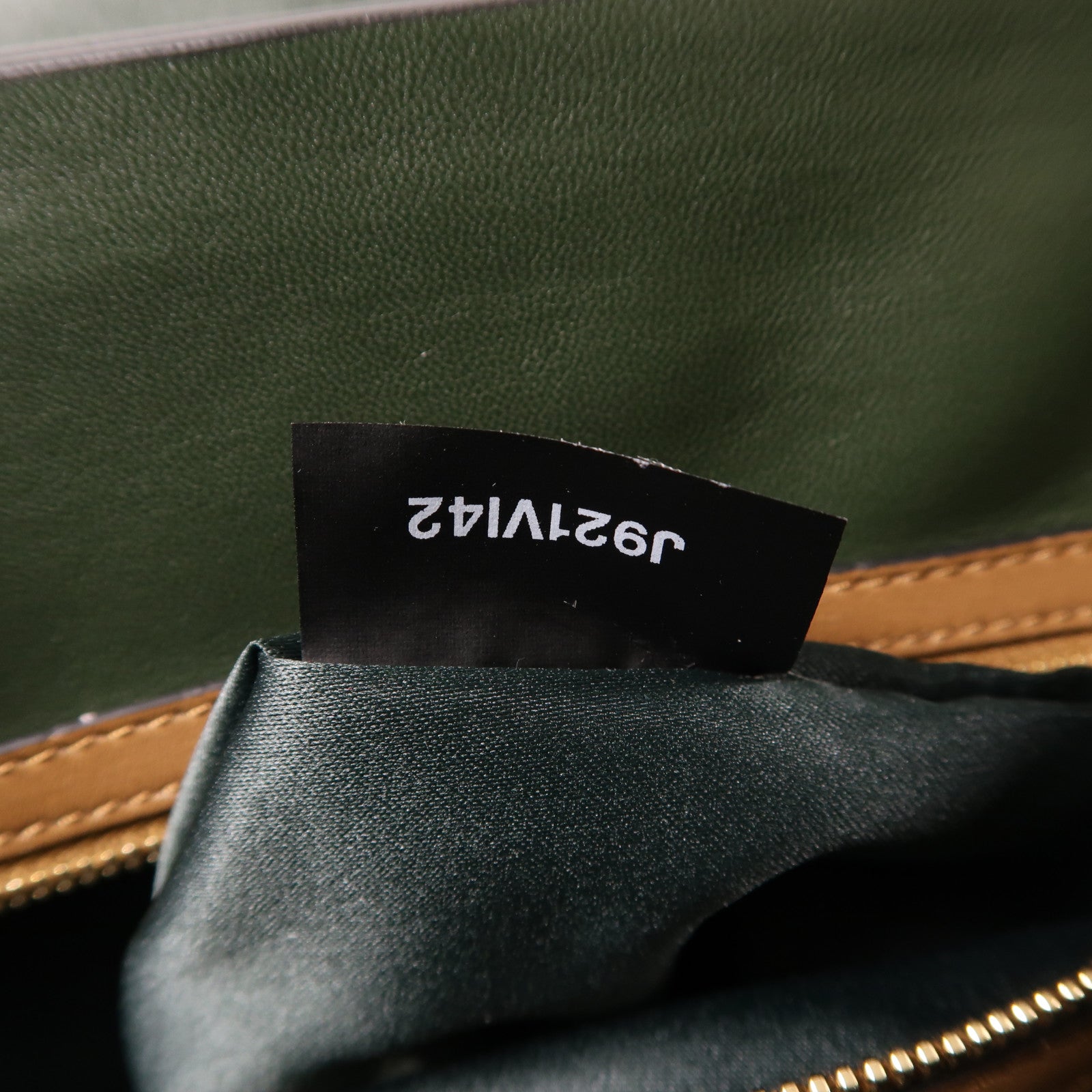 Valentino 牛皮皮革2 Way Shoulder金扣手挽肩背兩用袋