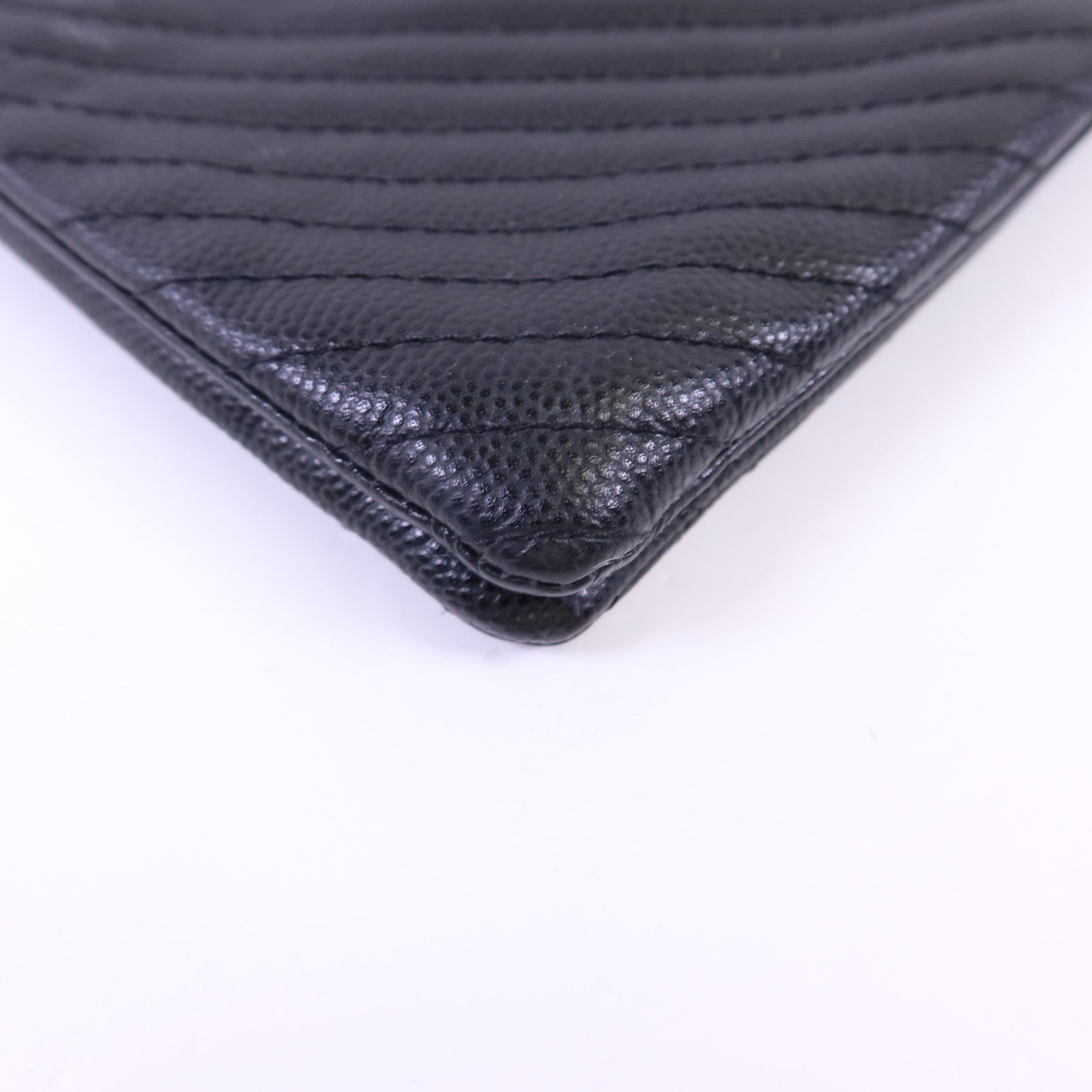 CHANEL 牛皮皮革Pouch銀扣小袋