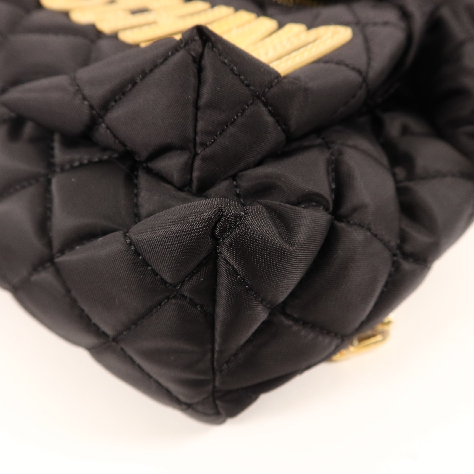 MOSCHINO 尼龍Backpack金扣背包