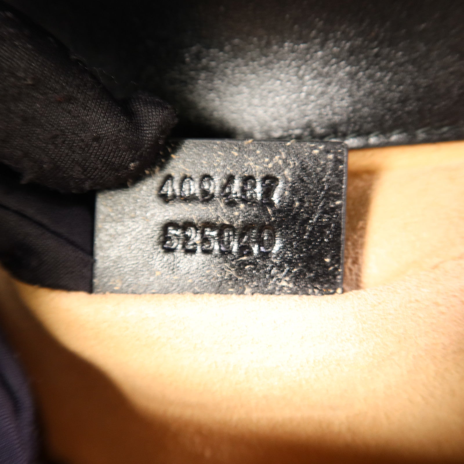 GUCCI 牛皮皮革Padlock金扣鏈帶肩背袋
