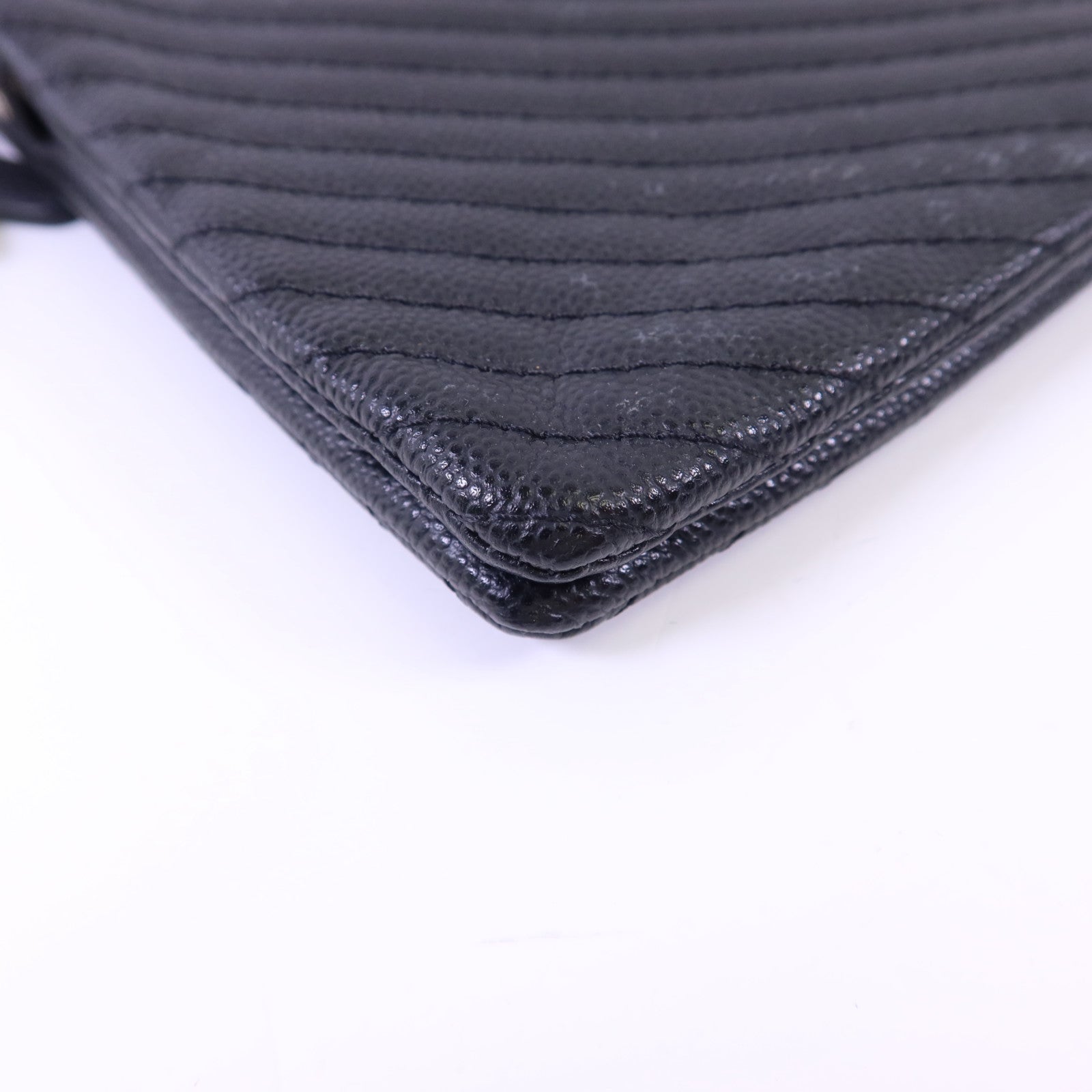 CHANEL 牛皮皮革Pouch銀扣小袋