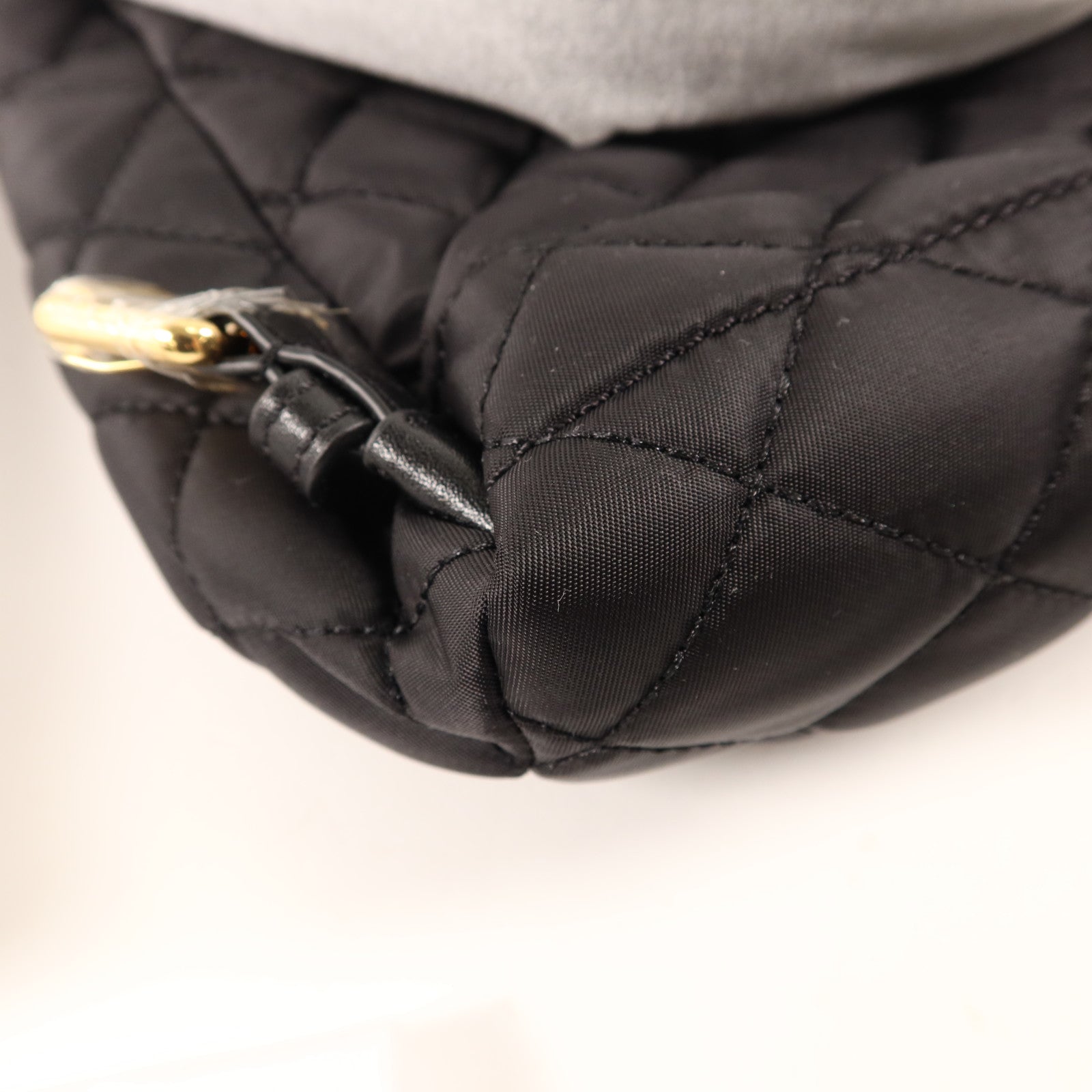 MOSCHINO 尼龍Backpack金扣背包
