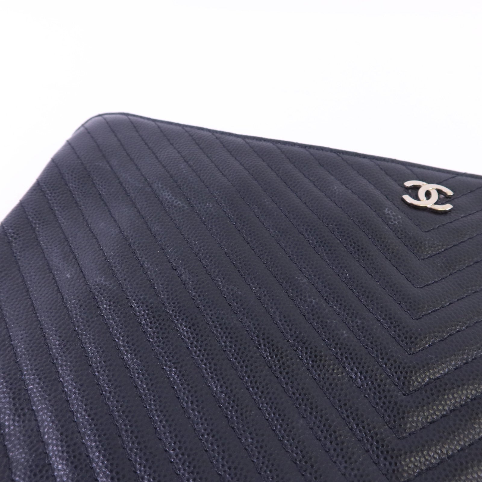 CHANEL 牛皮皮革Pouch銀扣小袋