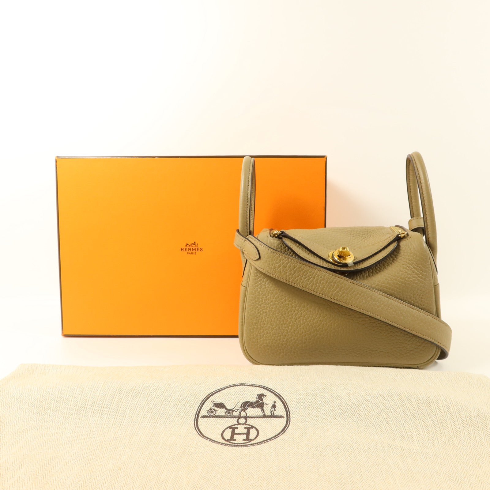 HERMES Clemence皮革Mini Lindy金扣手挽肩背兩用袋Beige Marfa