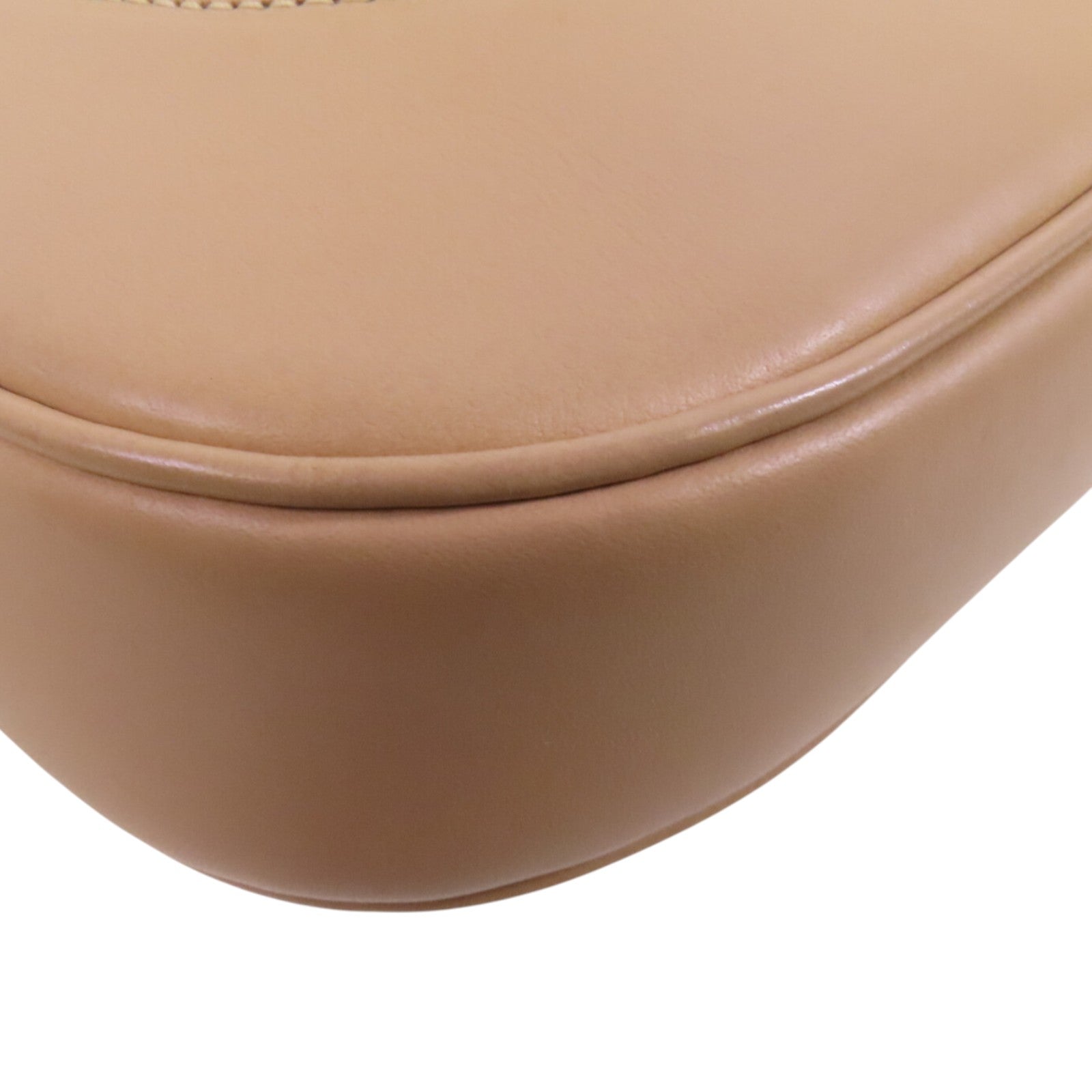 GUCCI GG帆布Jackie銀扣肩背袋