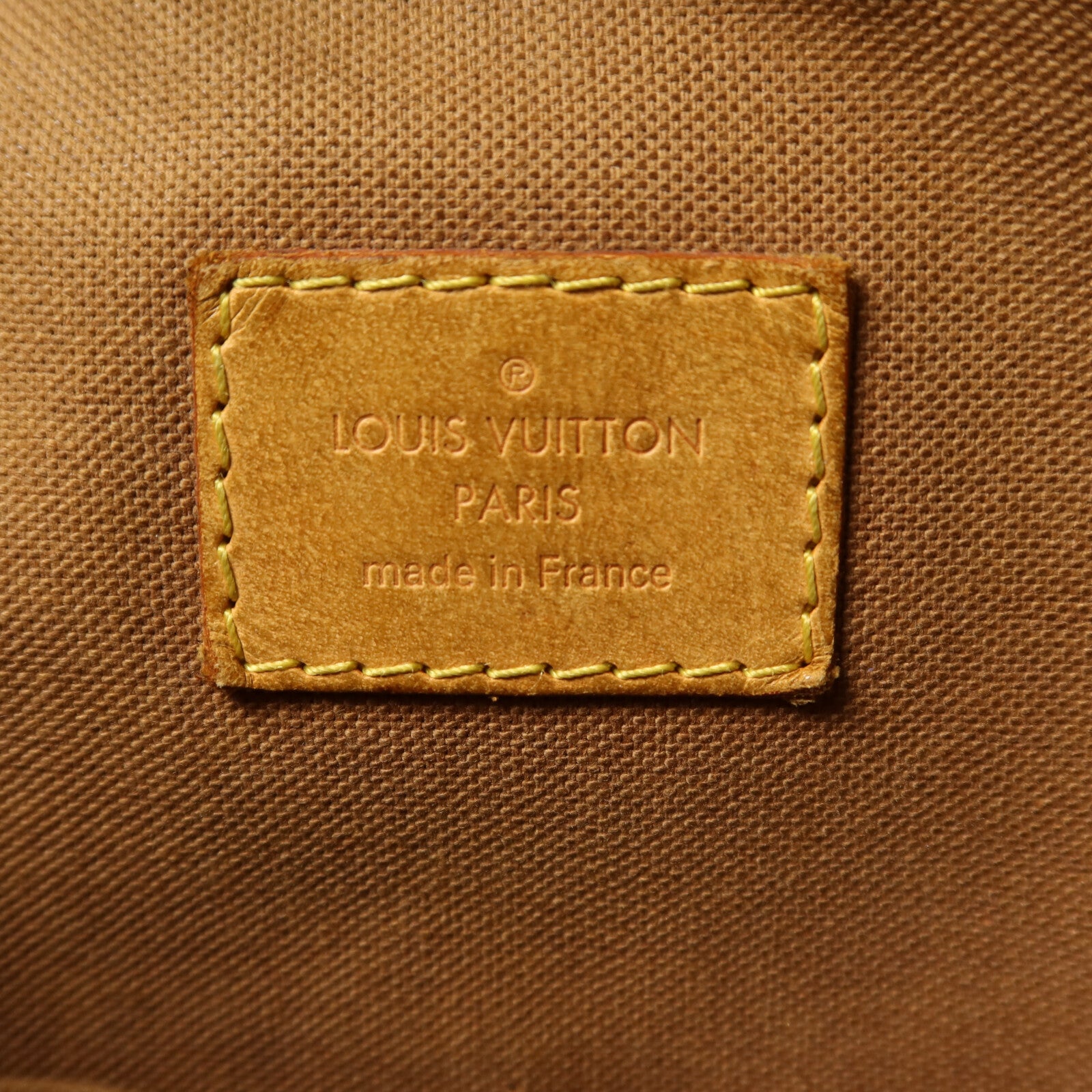 LOUIS VUITTON Monogram Trotteur Beaubourg金扣肩背袋