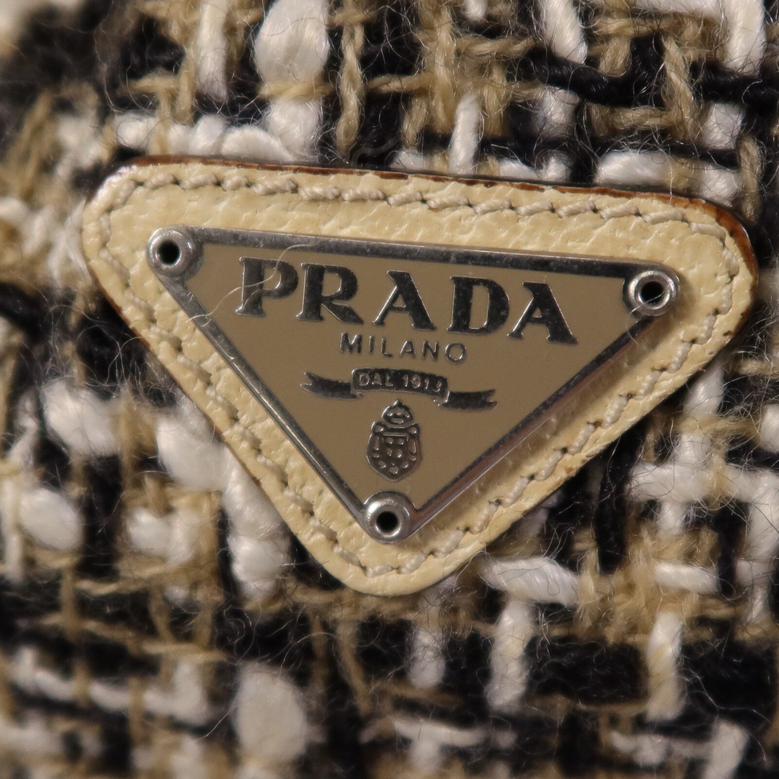 PRADA 斜紋軟呢Tote Bag銀扣手挽袋