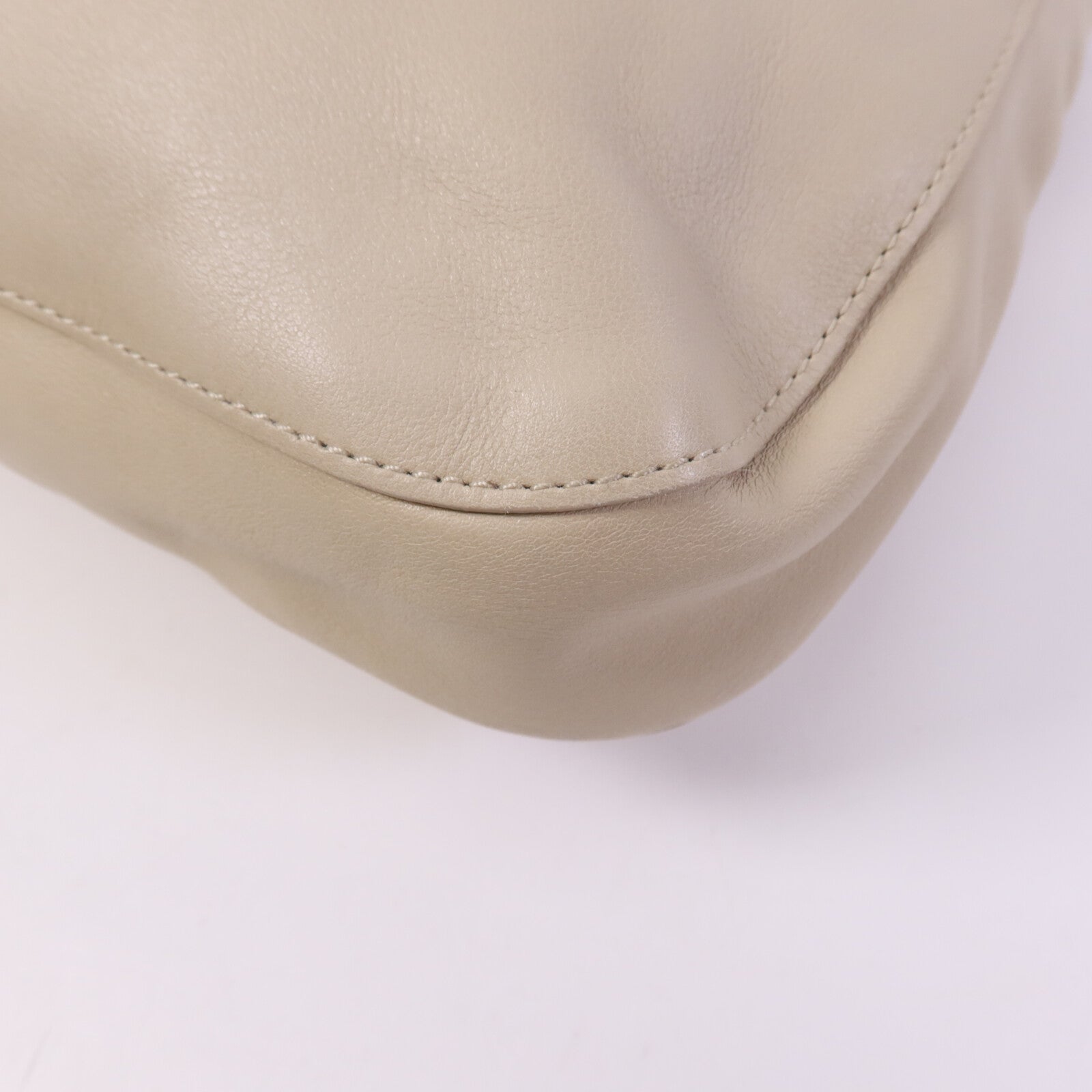 GUCCI 牛皮皮革Shoulder Bag金扣肩背袋