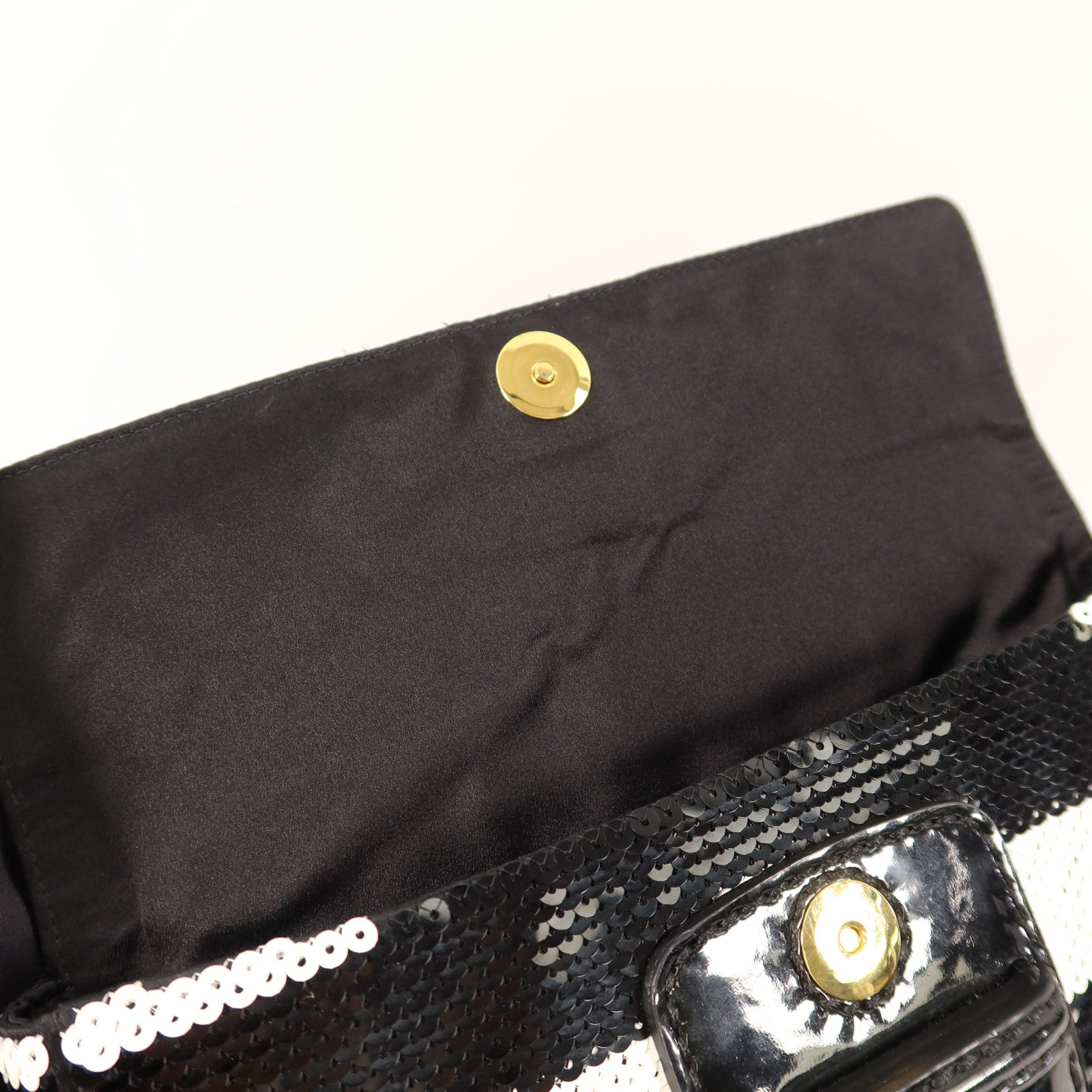 PRADA 珠片Clutch手拿包