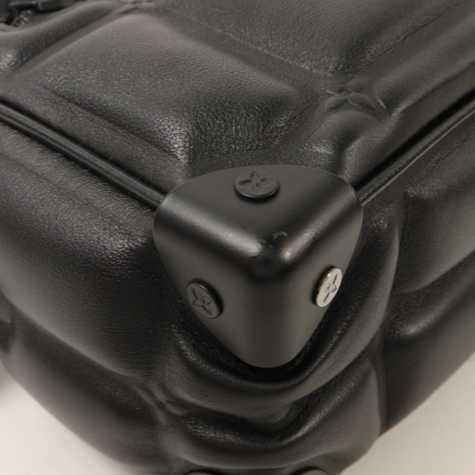 LOUIS VUITTON Puffy Damier Mini Soft Trunk鏈帶肩背袋