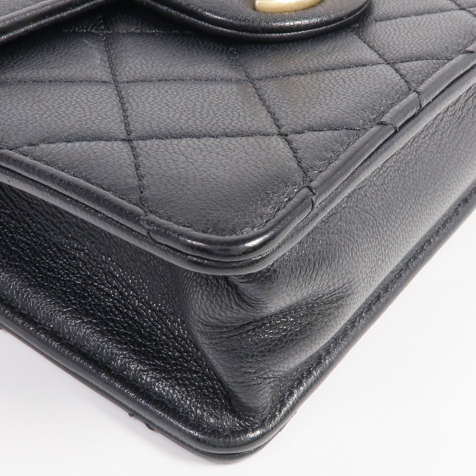 CHANEL 牛皮皮革Chain Shoulder金扣鏈帶肩背袋