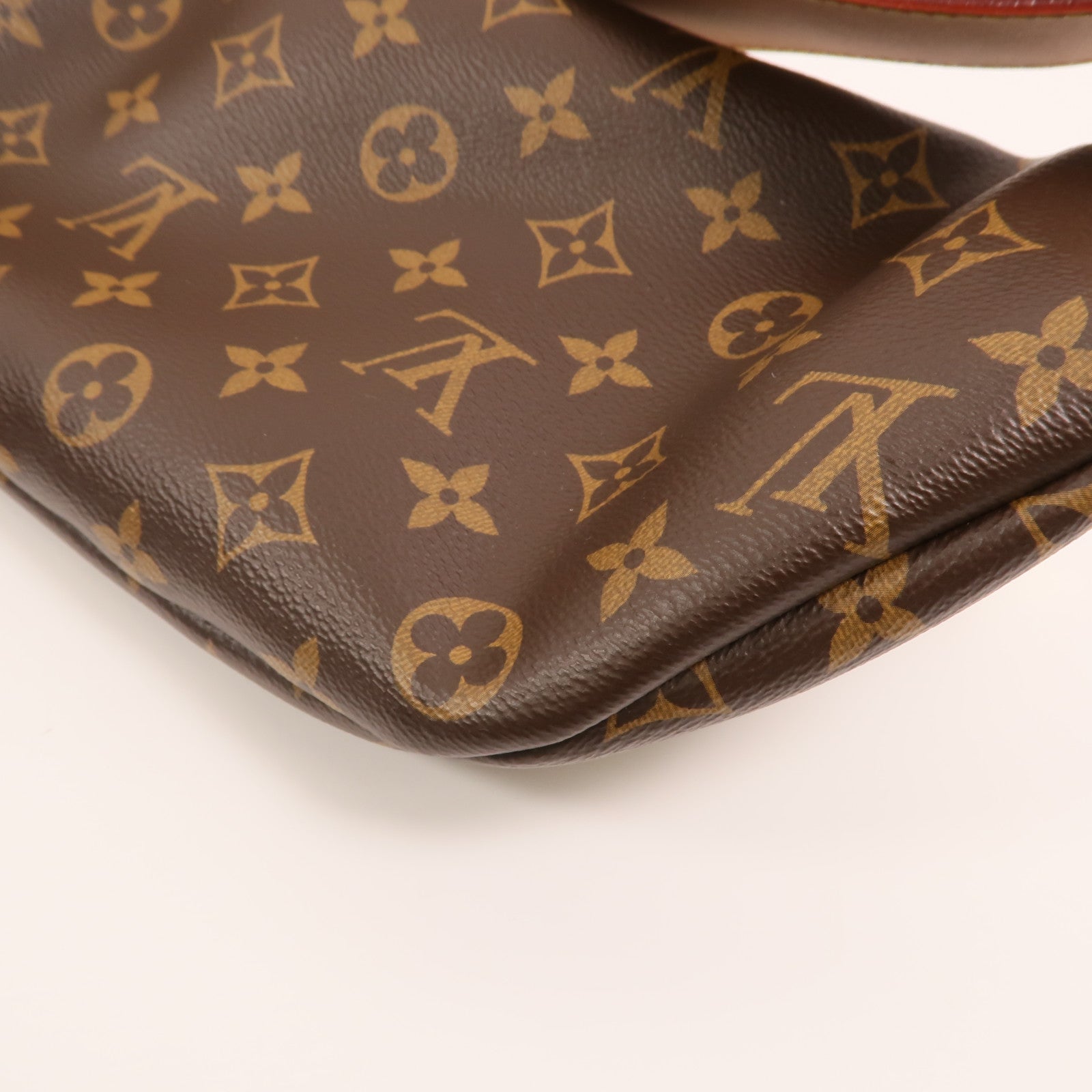 LOUIS VUITTON Monogram Rush Bumbag金扣腰包