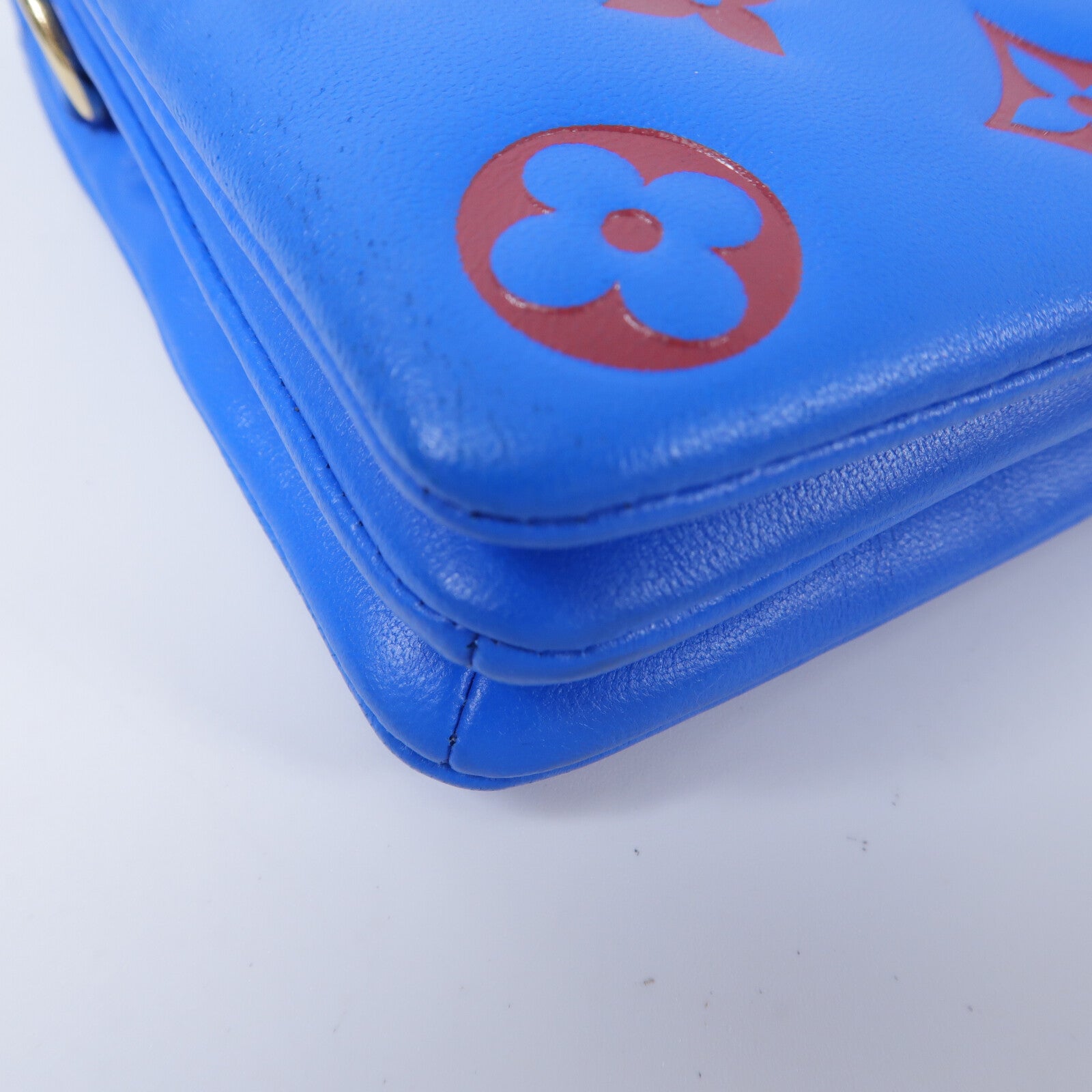 LOUIS VUITTON Monogram Embossed Pochette Coussin鏈帶肩背袋